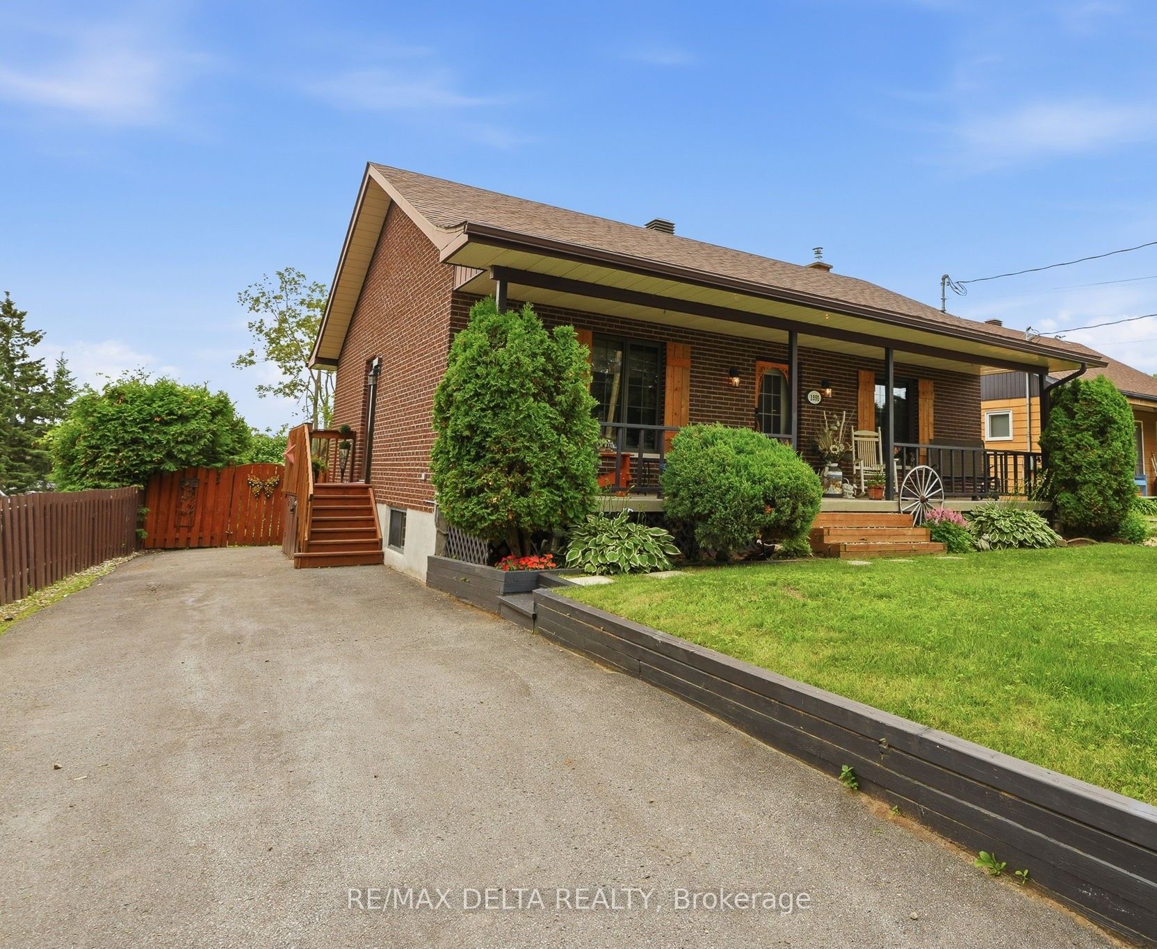 1991 Woods Street, Clarence-Rockland, ON K4K 1H7 photo 3
