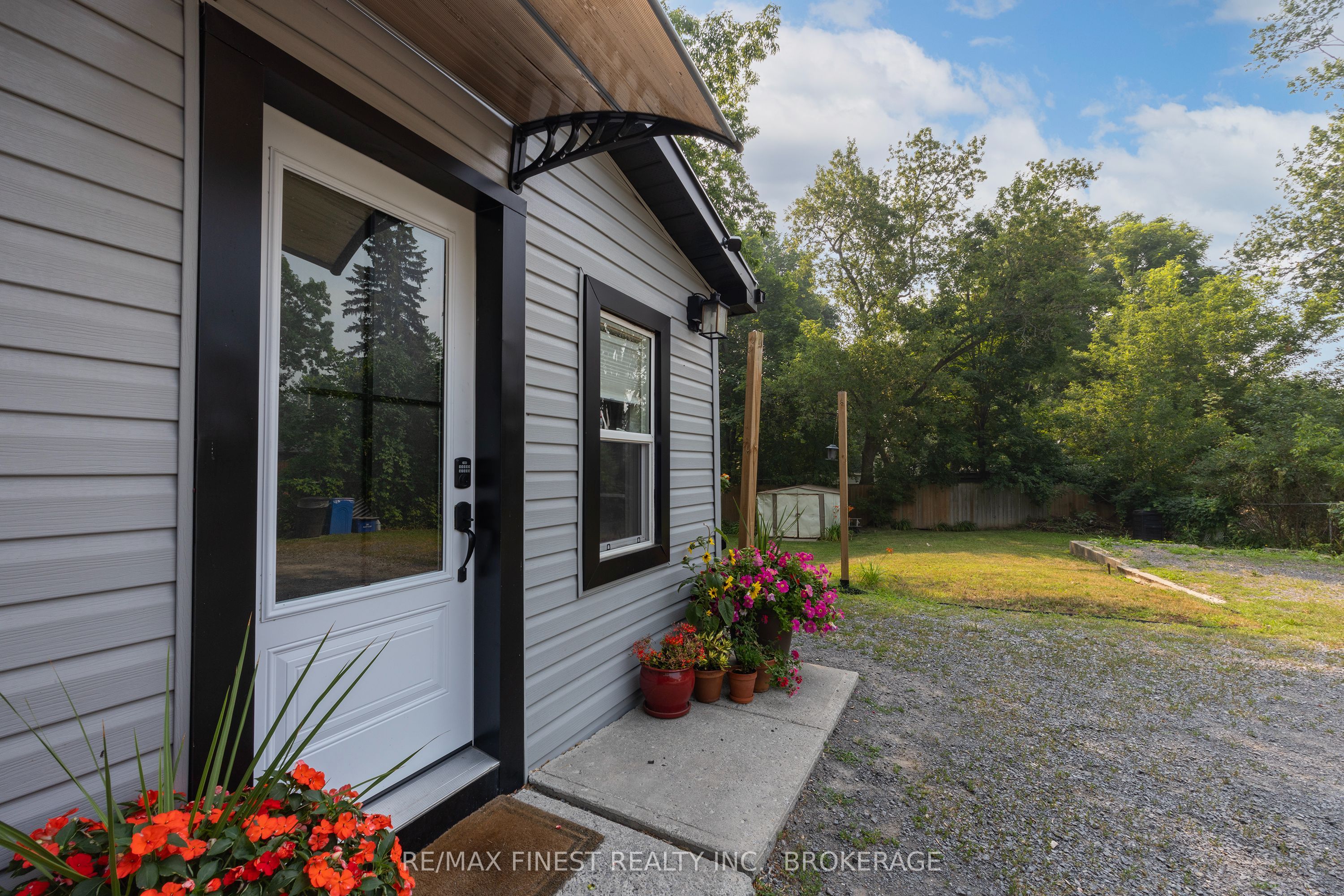 414 Dundas Street, Deseronto, ON K0K 1X0 photo 4