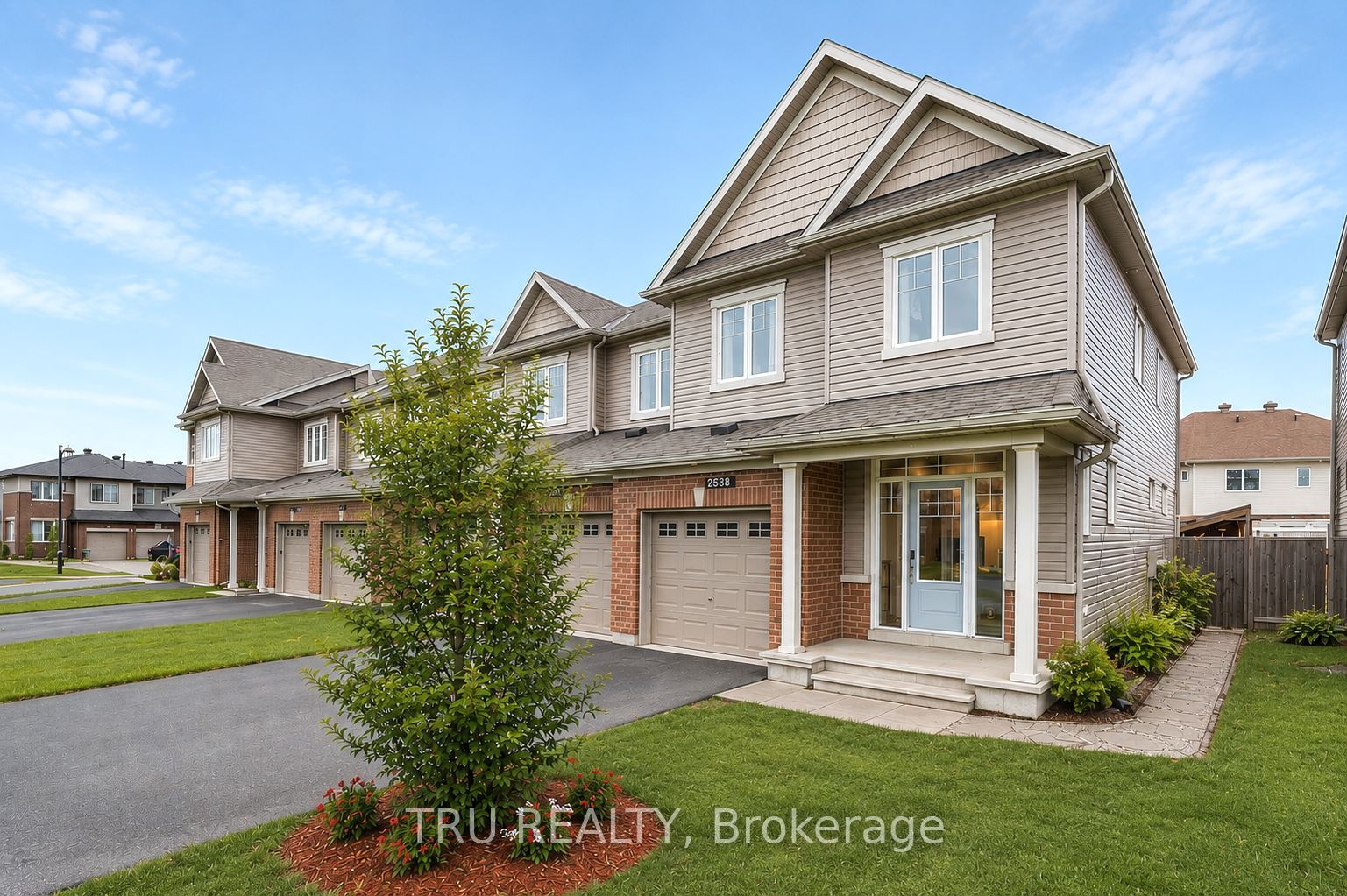 2538 River Mist Road, Barrhaven, ON K2J 6G2 photo 2