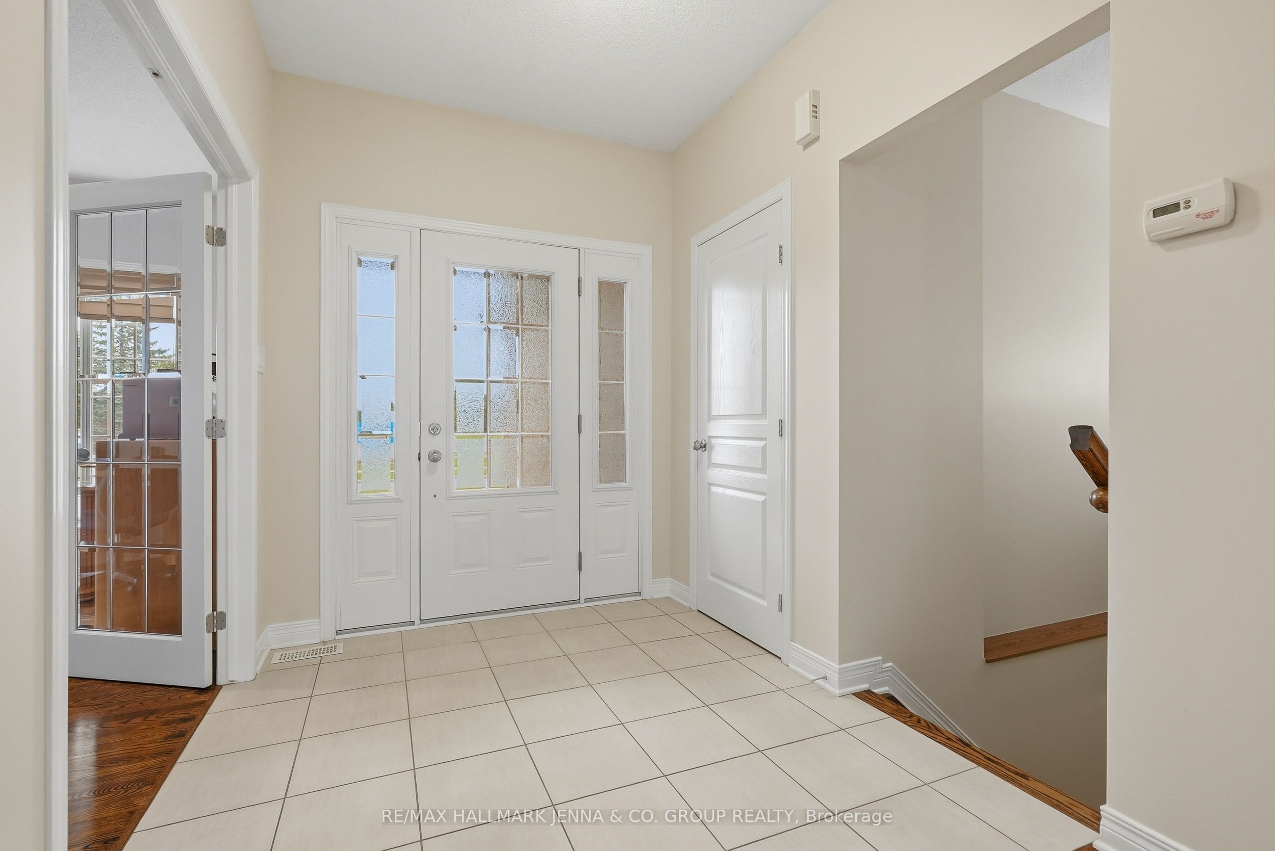 15 Baywood Drive, Stittsville - Munster - Richmond, ON K2S 2G2 photo 3