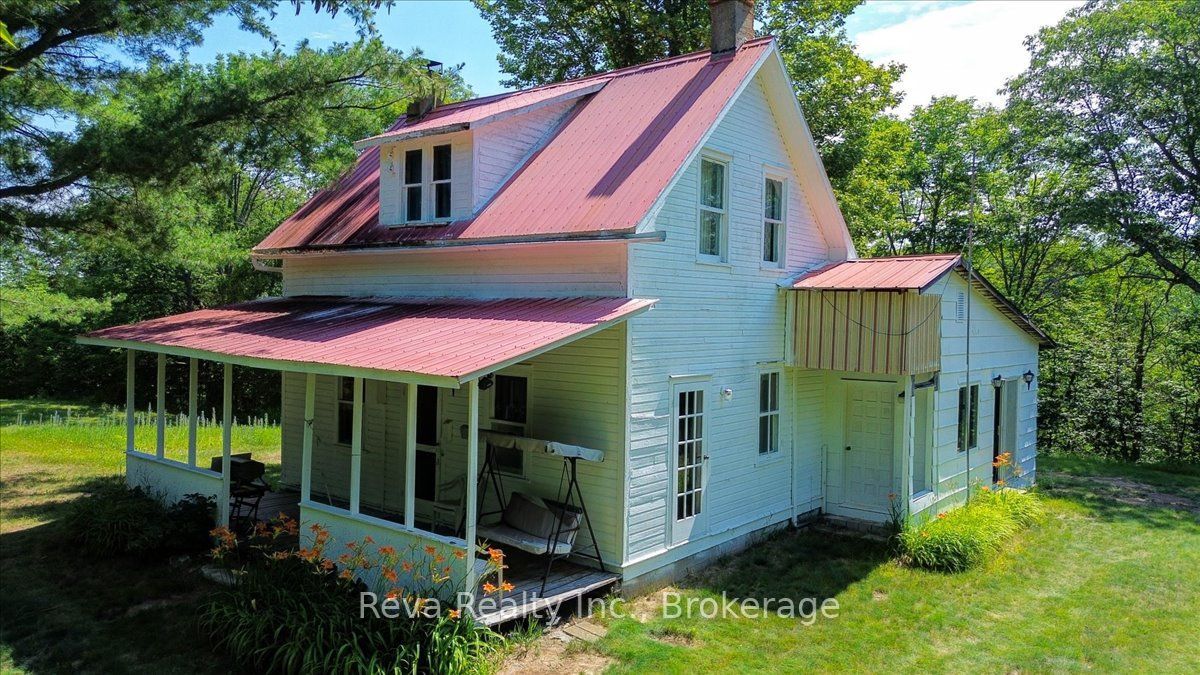 3332 Matawatchan Road, Greater Madawaska, ON K0J 2R0 photo 3