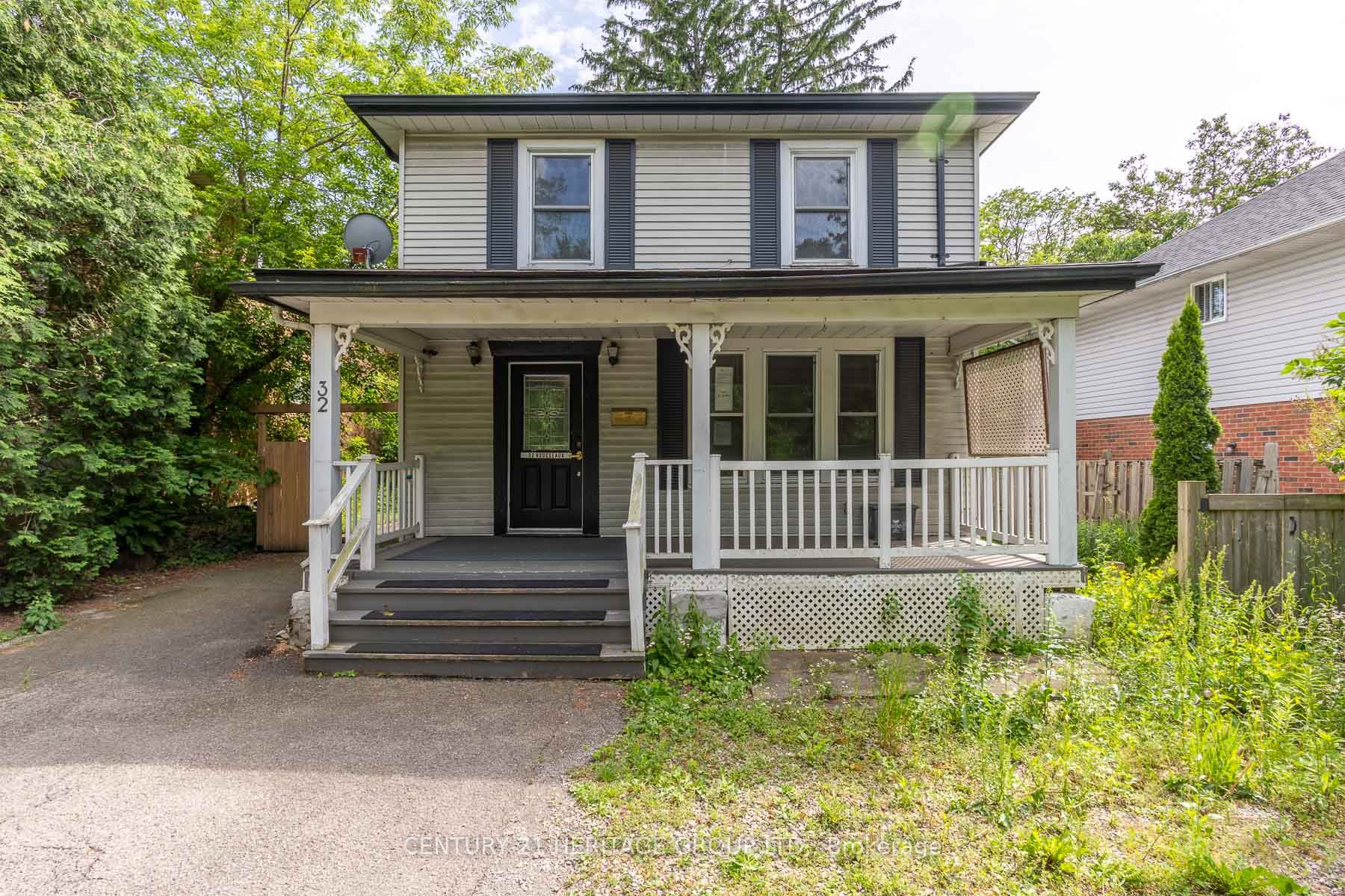 32 Rousseaux Street, Hamilton, ON L9G 2W5 photo 4