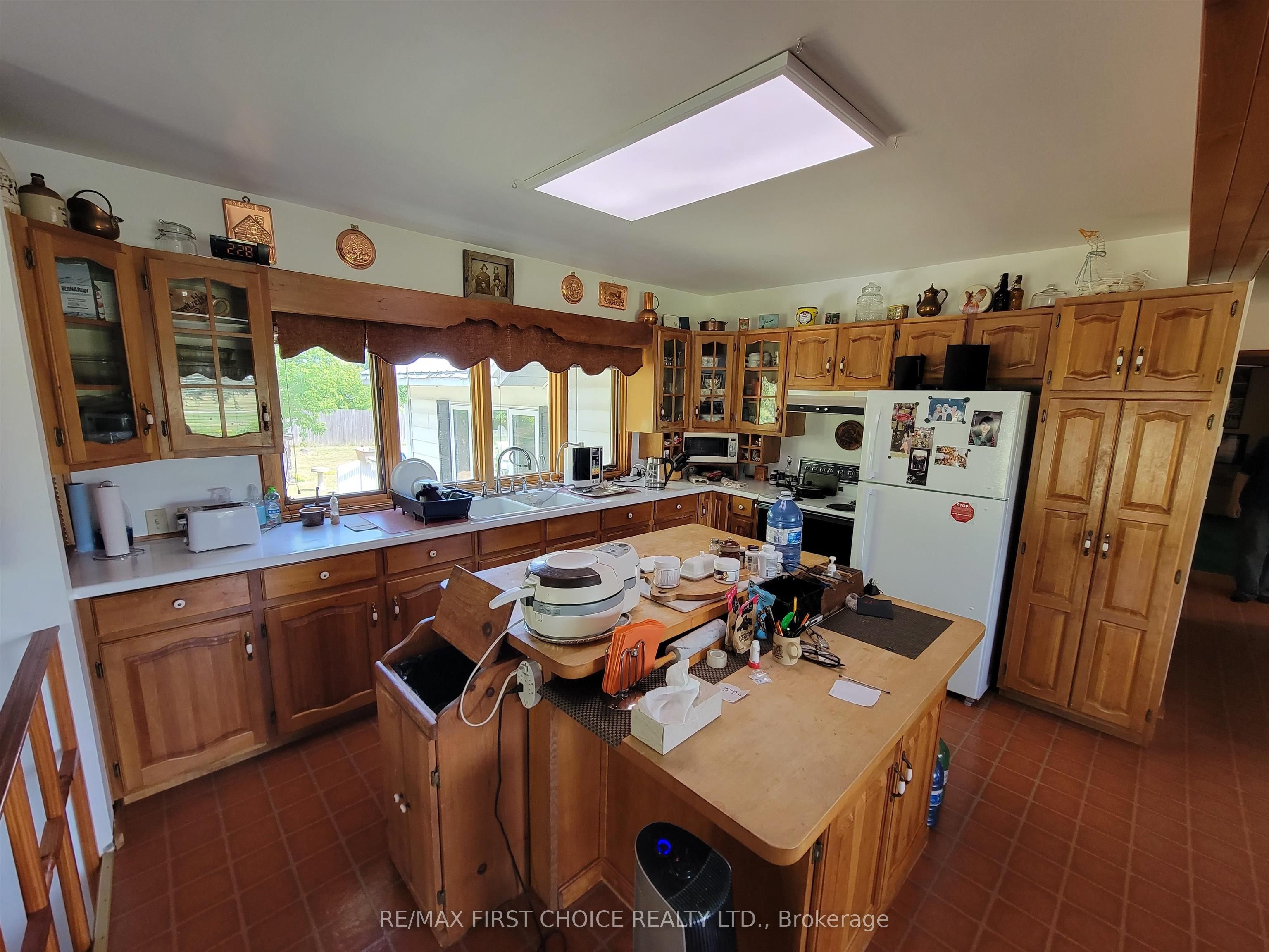 1611 HWY 11/71, Alberton, ON P9A 3M2 photo 3