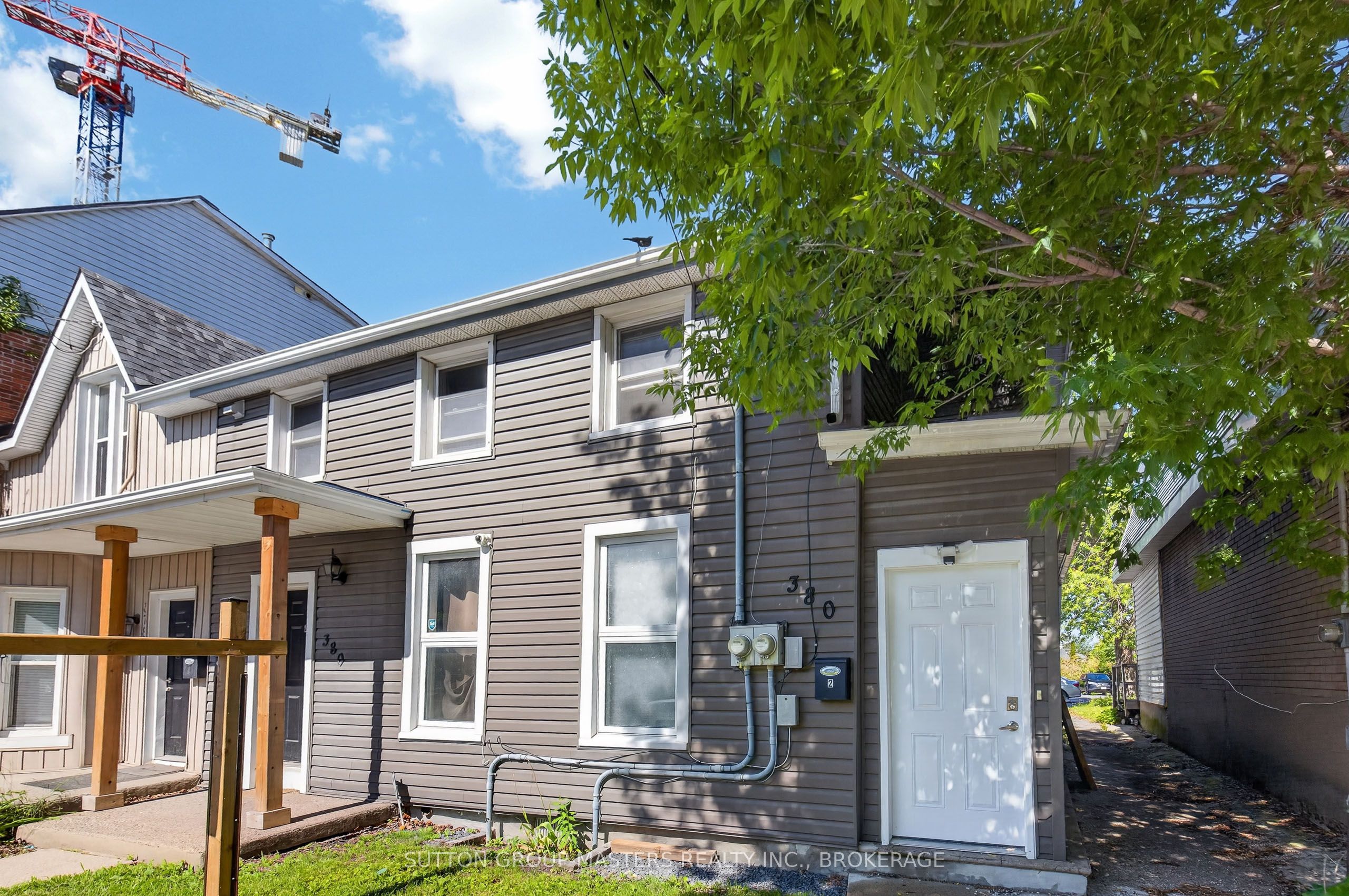 380 Barrie Street, Kingston, ON K7K 3T4 photo 2