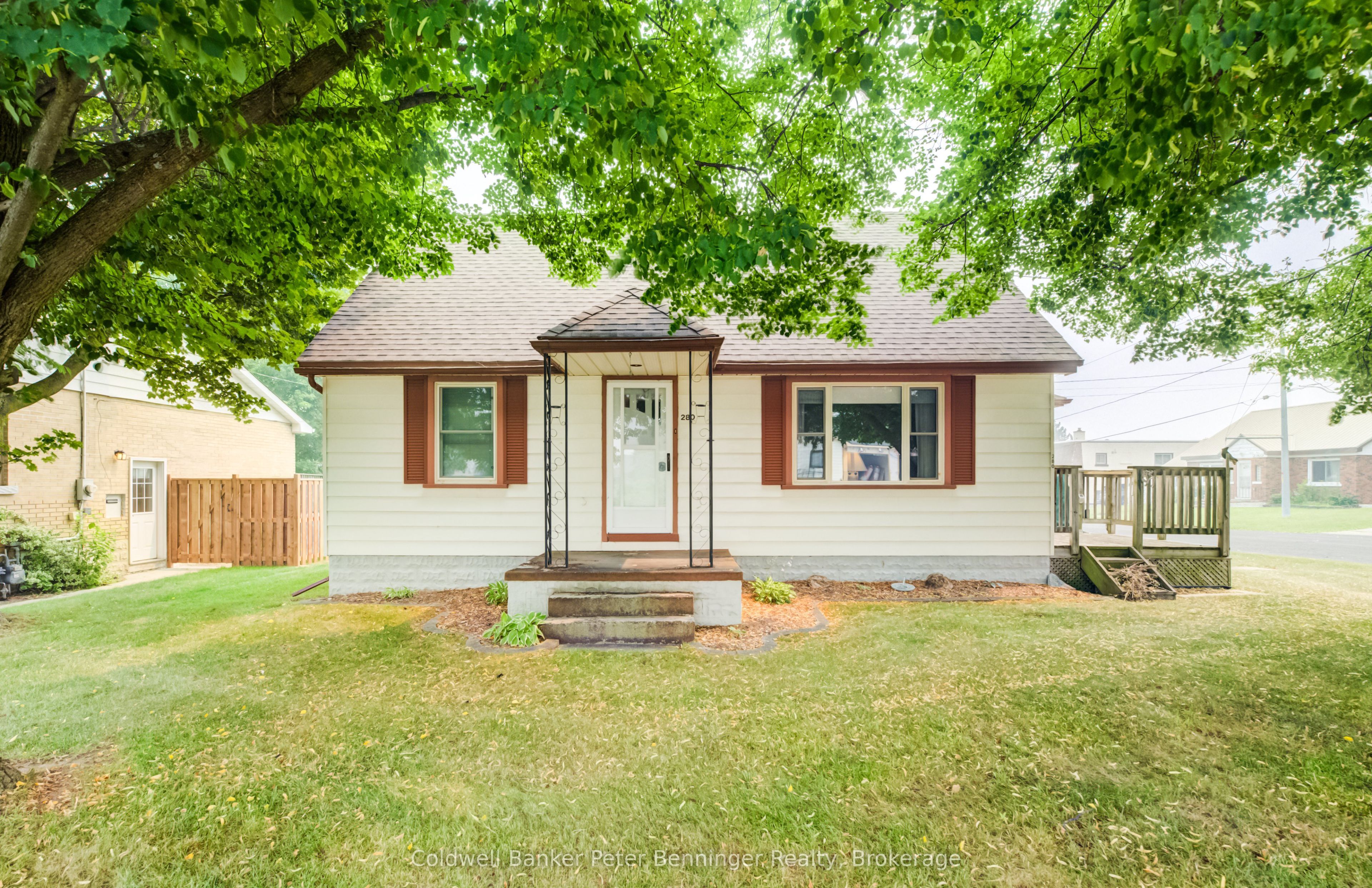 280 6th Street A N/A, Hanover, ON N4N 1E7 photo 5