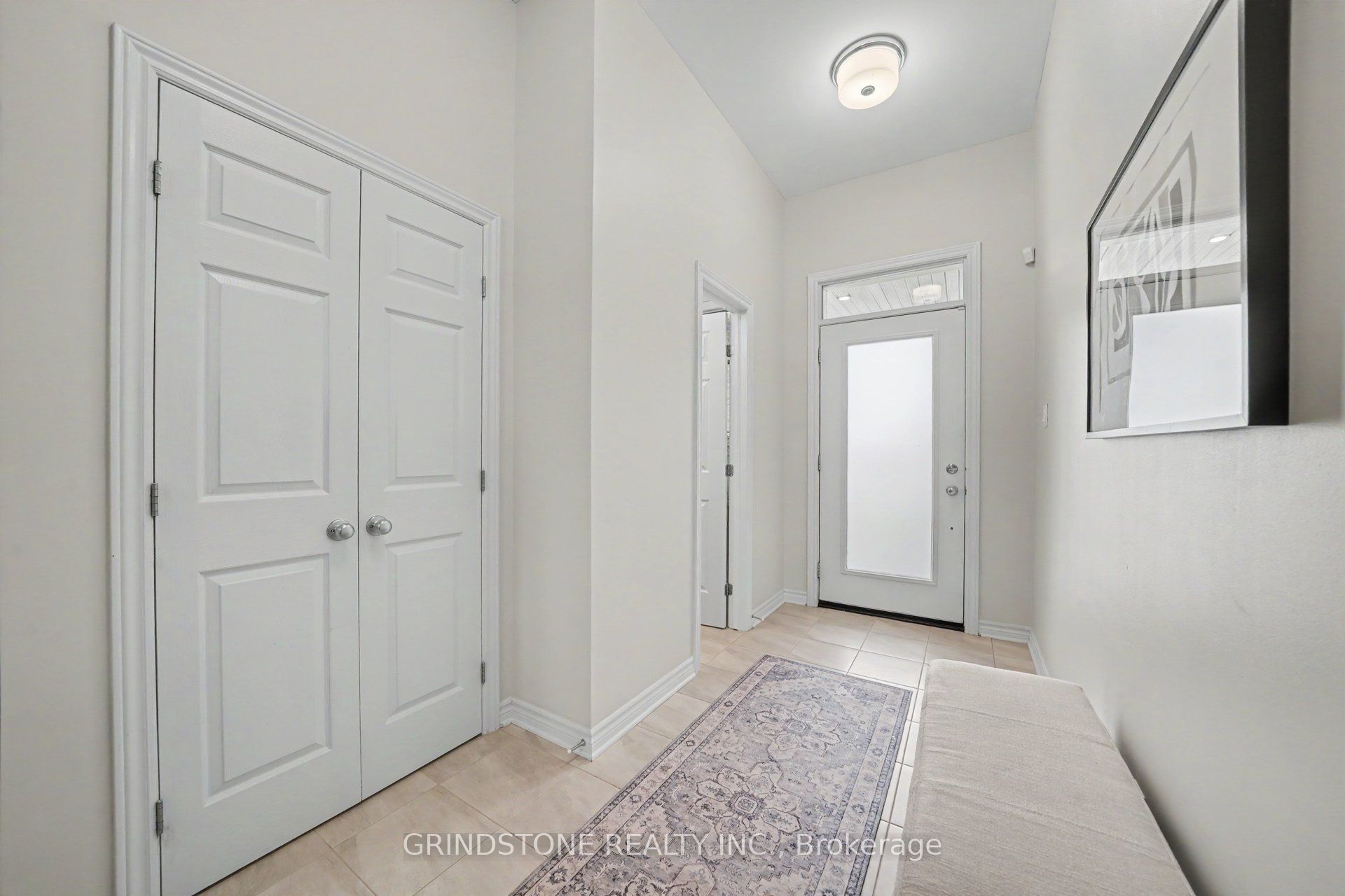 203 Trollius Way, Blossom Park - Airport and Area, ON K1T 0R7 photo 3