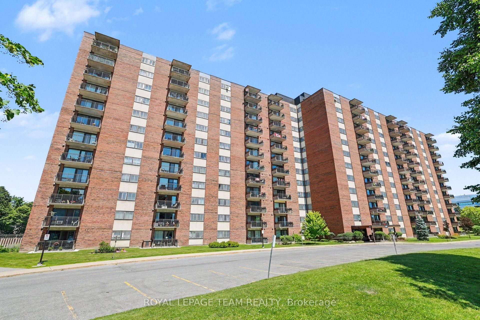 1485 Baseline Road 302, Belair Park - Copeland Park and Area, ON K2C 3L8 photo 4