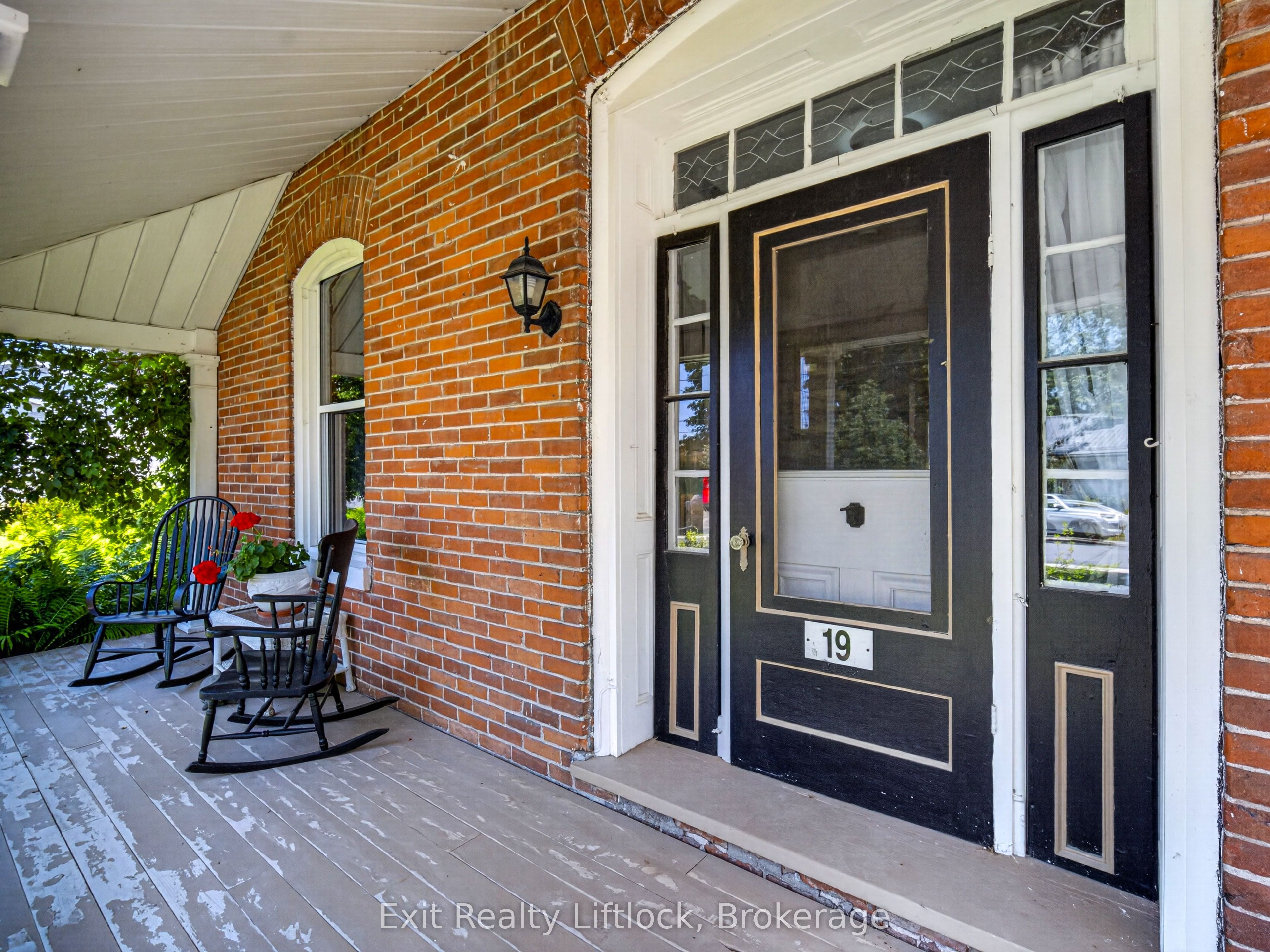 19 Queen Street, Asphodel-Norwood, ON K0L 2V0 photo 3