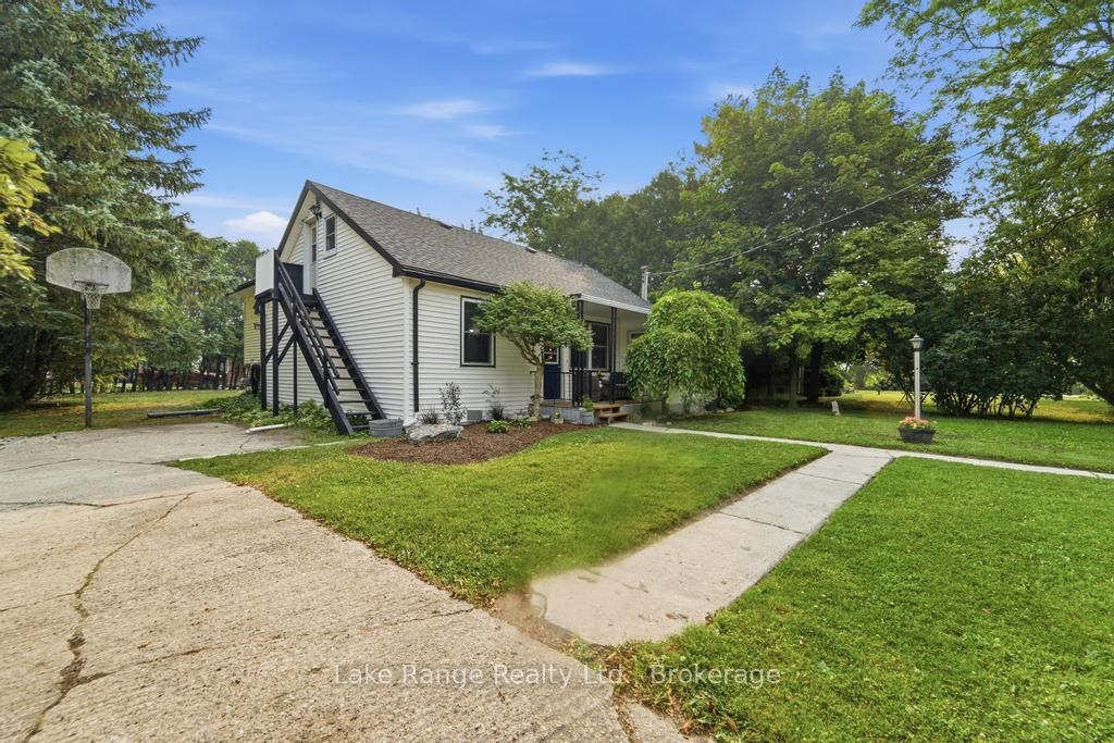 73 Queen Street, Huron-Kinloss, ON N0G 2R0 photo 2