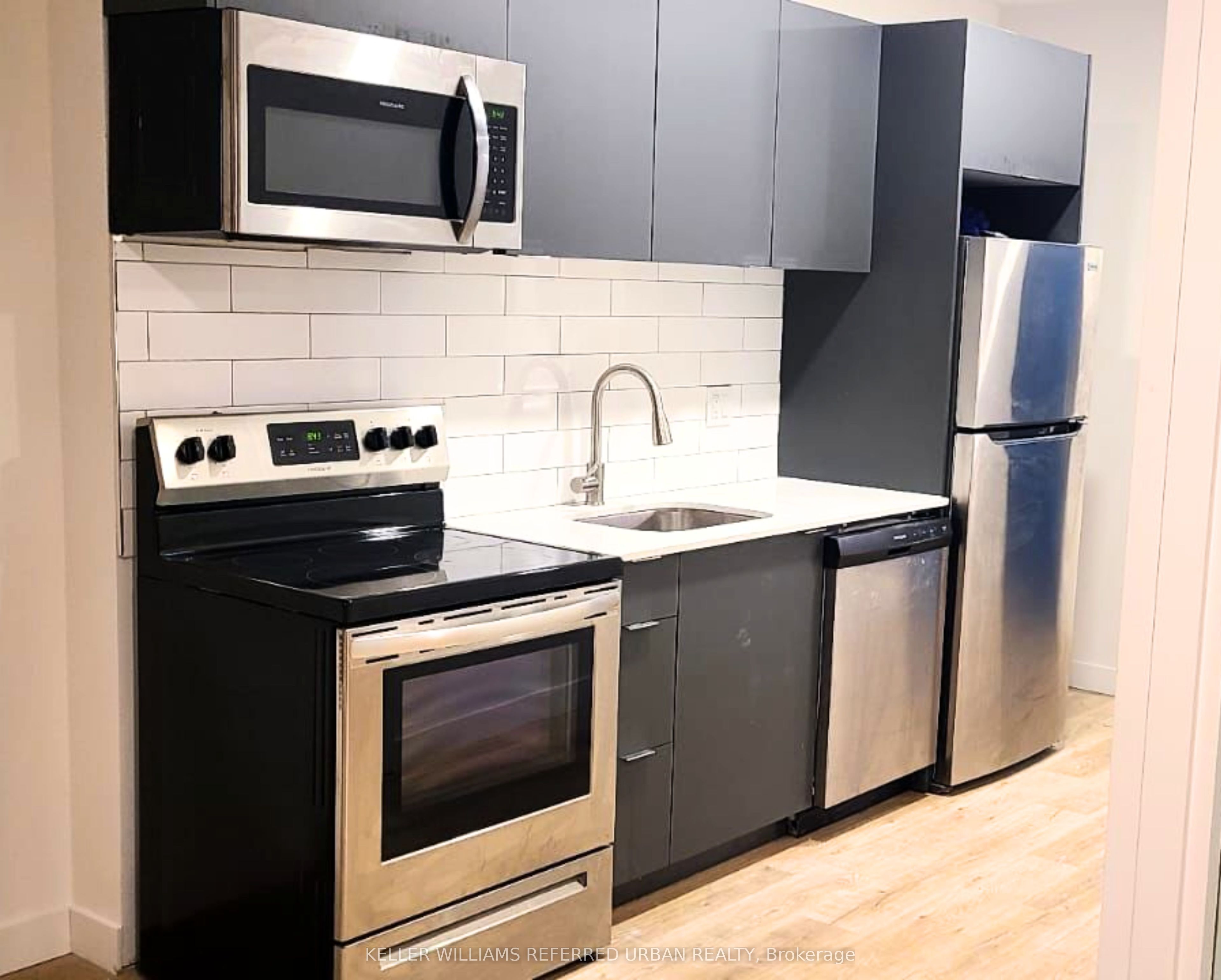 325 University Avenue W 417, Cobourg, ON K9A 3S9 photo 4