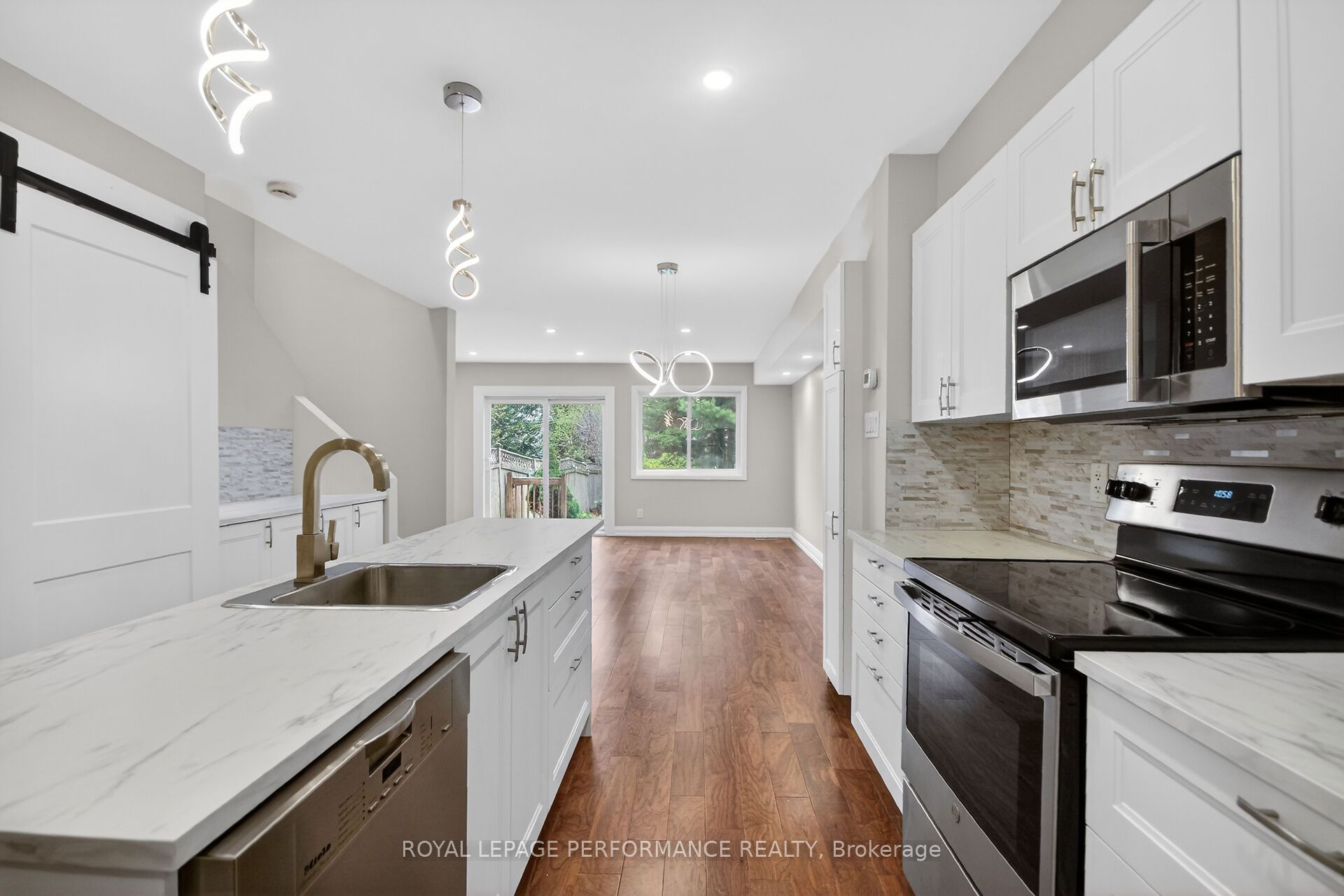 34 Dignard Street, Russell, ON K0A 1W1 photo 5