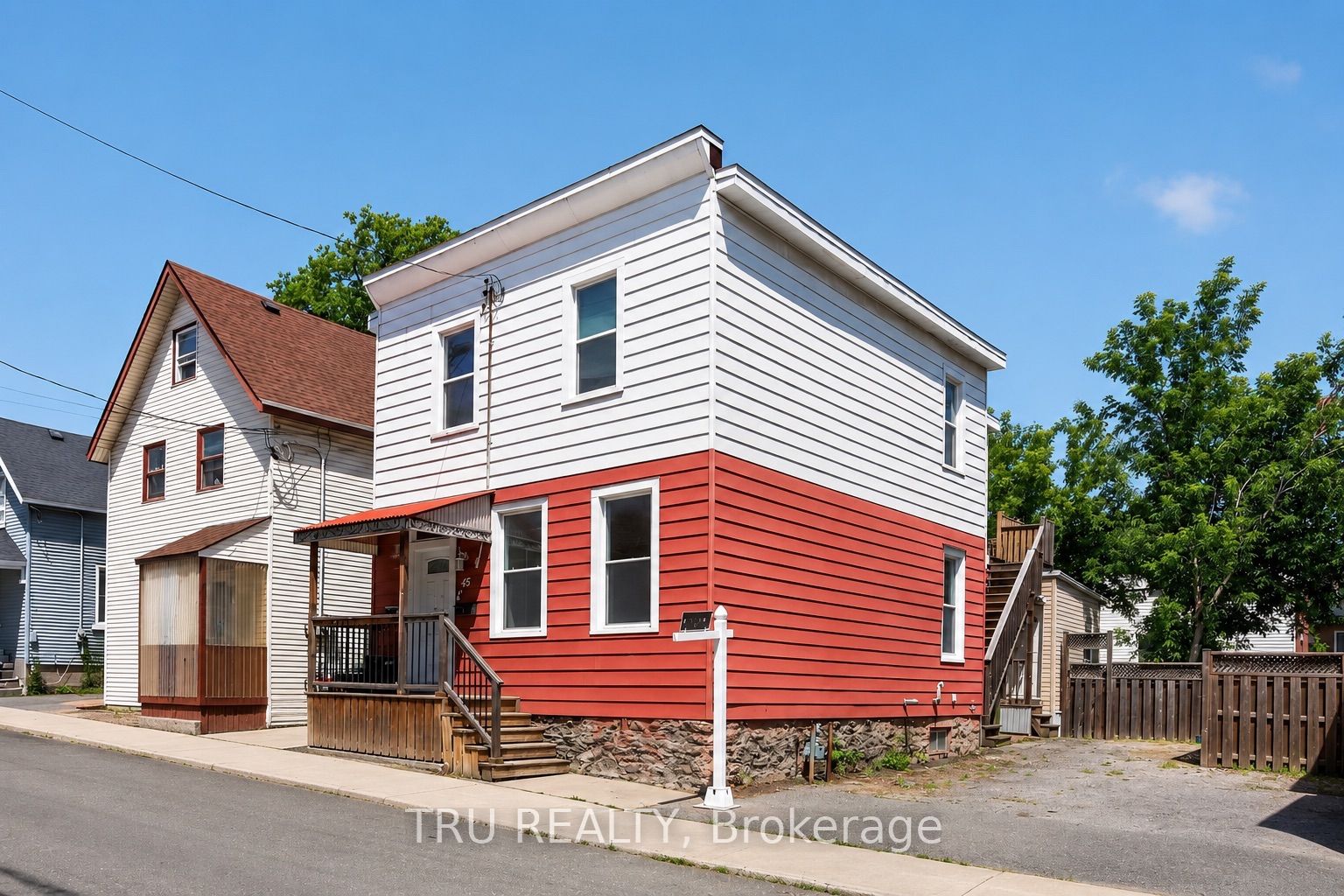 45 Bell Street N, West Centre Town, ON K1R 7C5 photo 4
