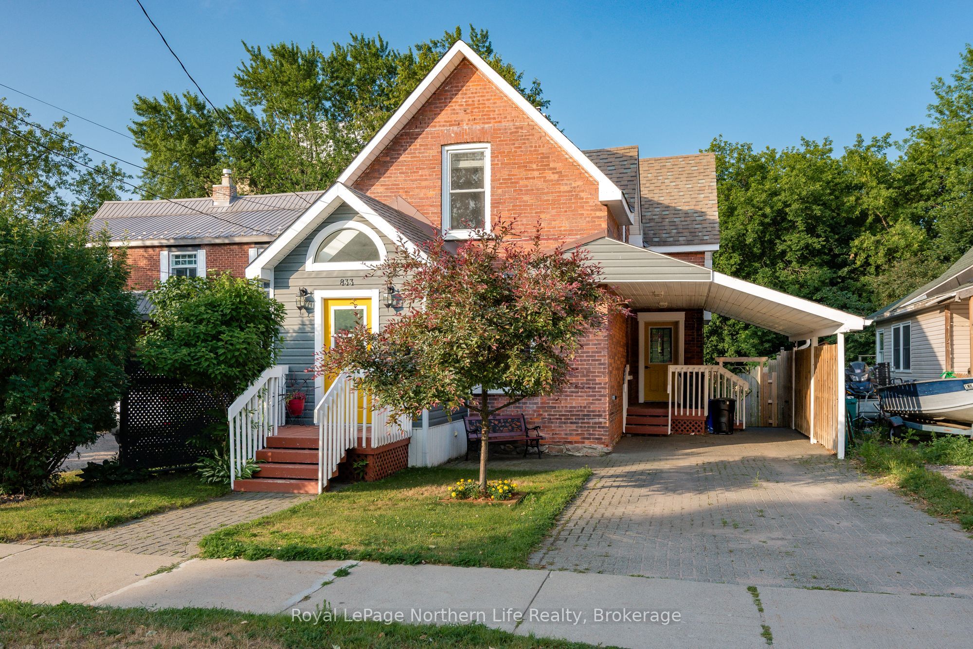 833 McIntyre Street W, North Bay, ON P1B 3A2 photo 2