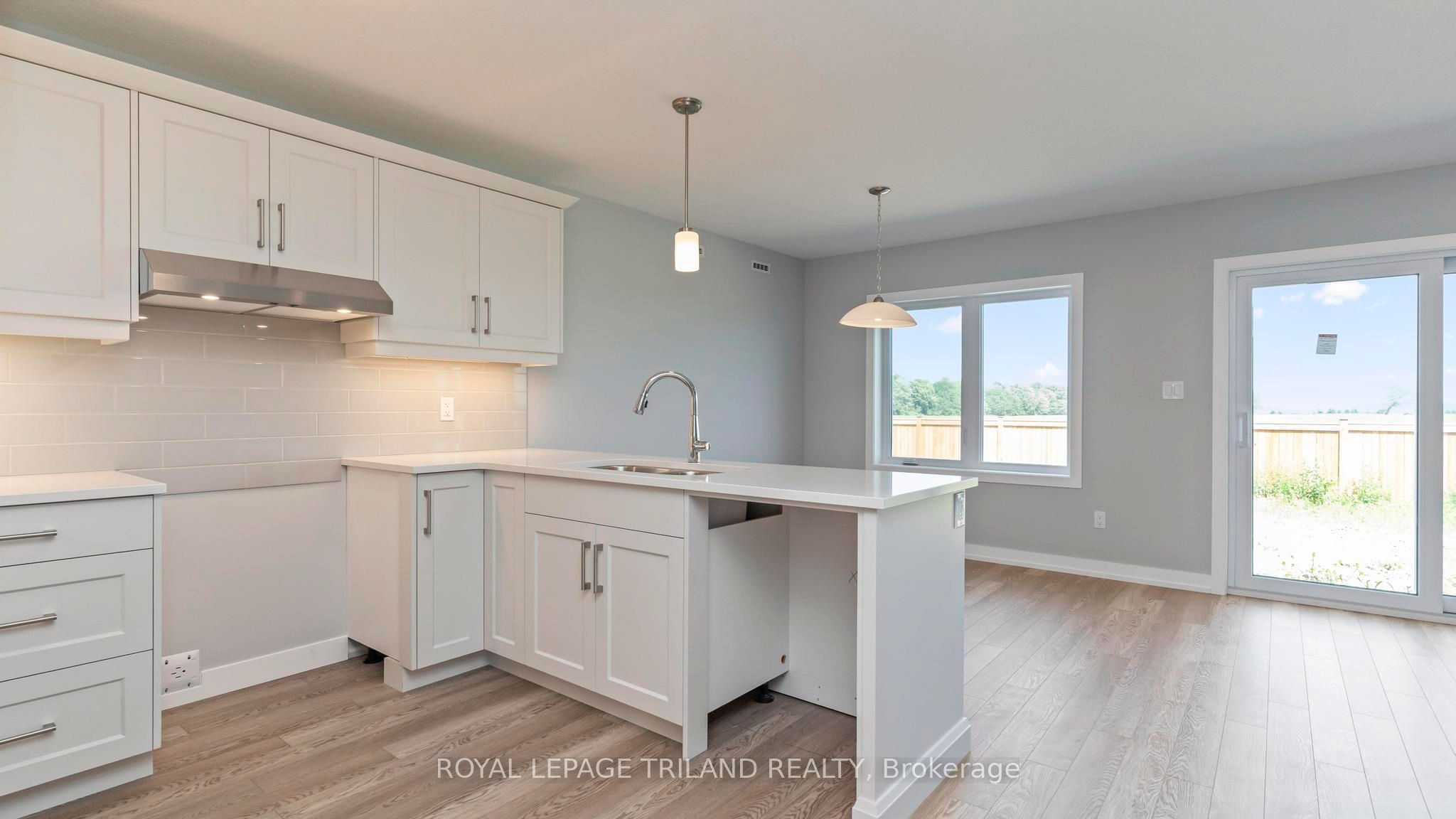 45 HARROW Lane, St. Thomas, ON N5R 0P3 photo 3