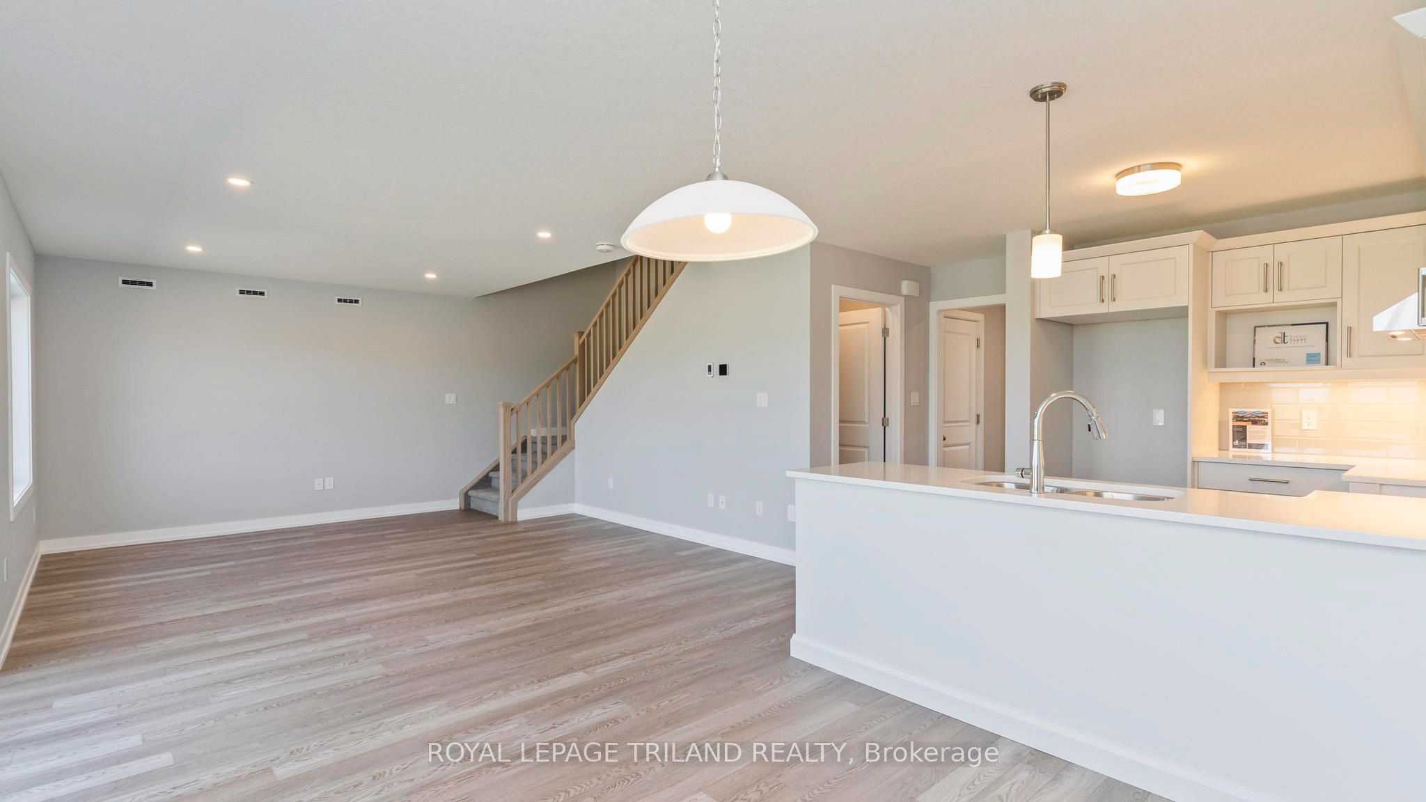 45 HARROW Lane, St. Thomas, ON N5R 0P3 photo 5