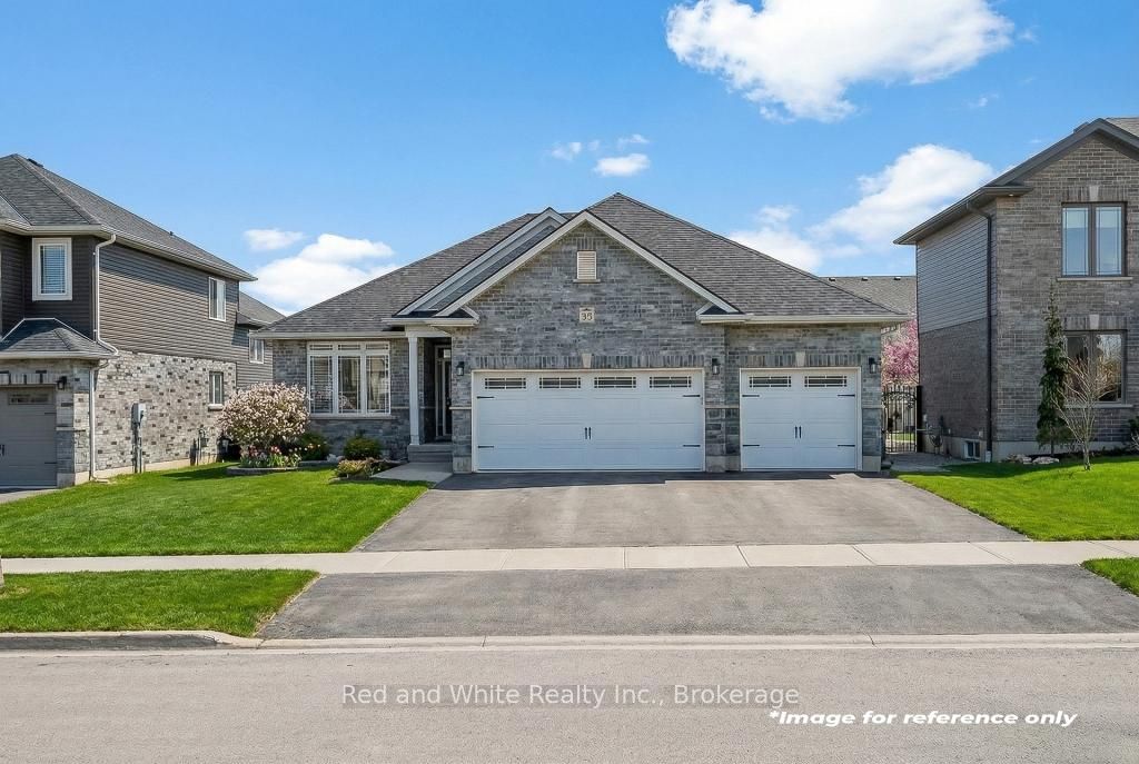 35 Lock Street E, East Zorra-Tavistock, ON N0J 1M0 photo 3