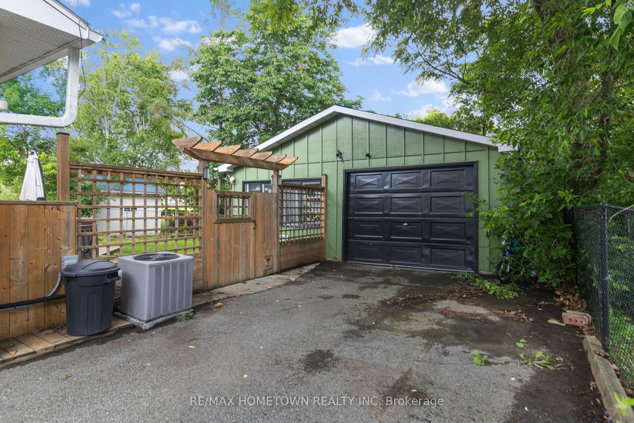1257 Peden Boulevard, Brockville, ON K6V 3K5 photo 5