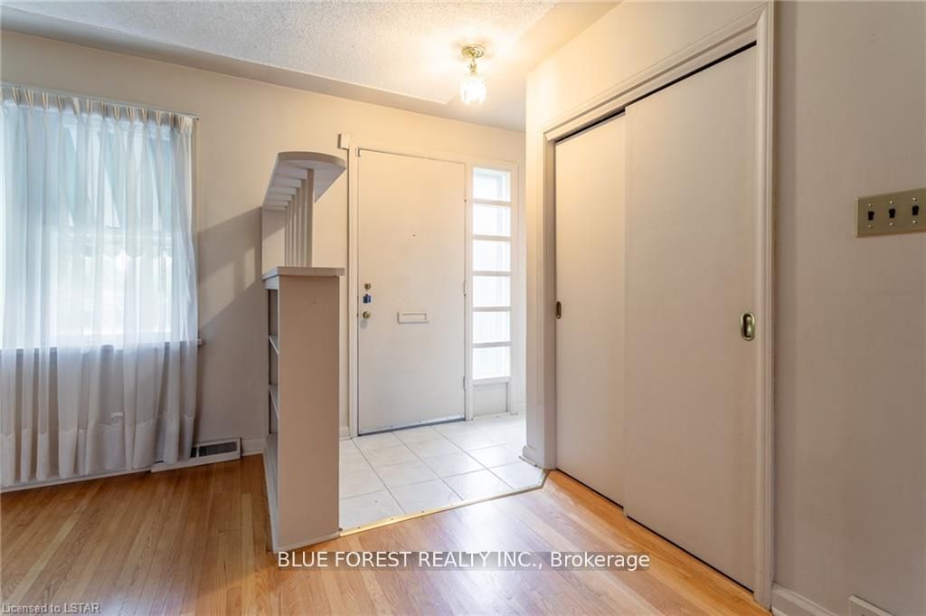 344 Mcnay Street, London East, ON N5Y 1M1 photo 3