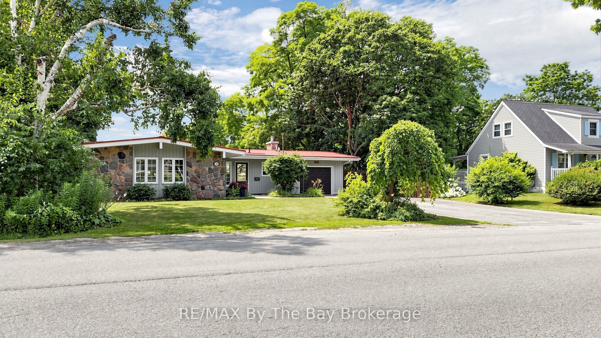 234 Hope Street N, Port Hope, ON L1A 2P6