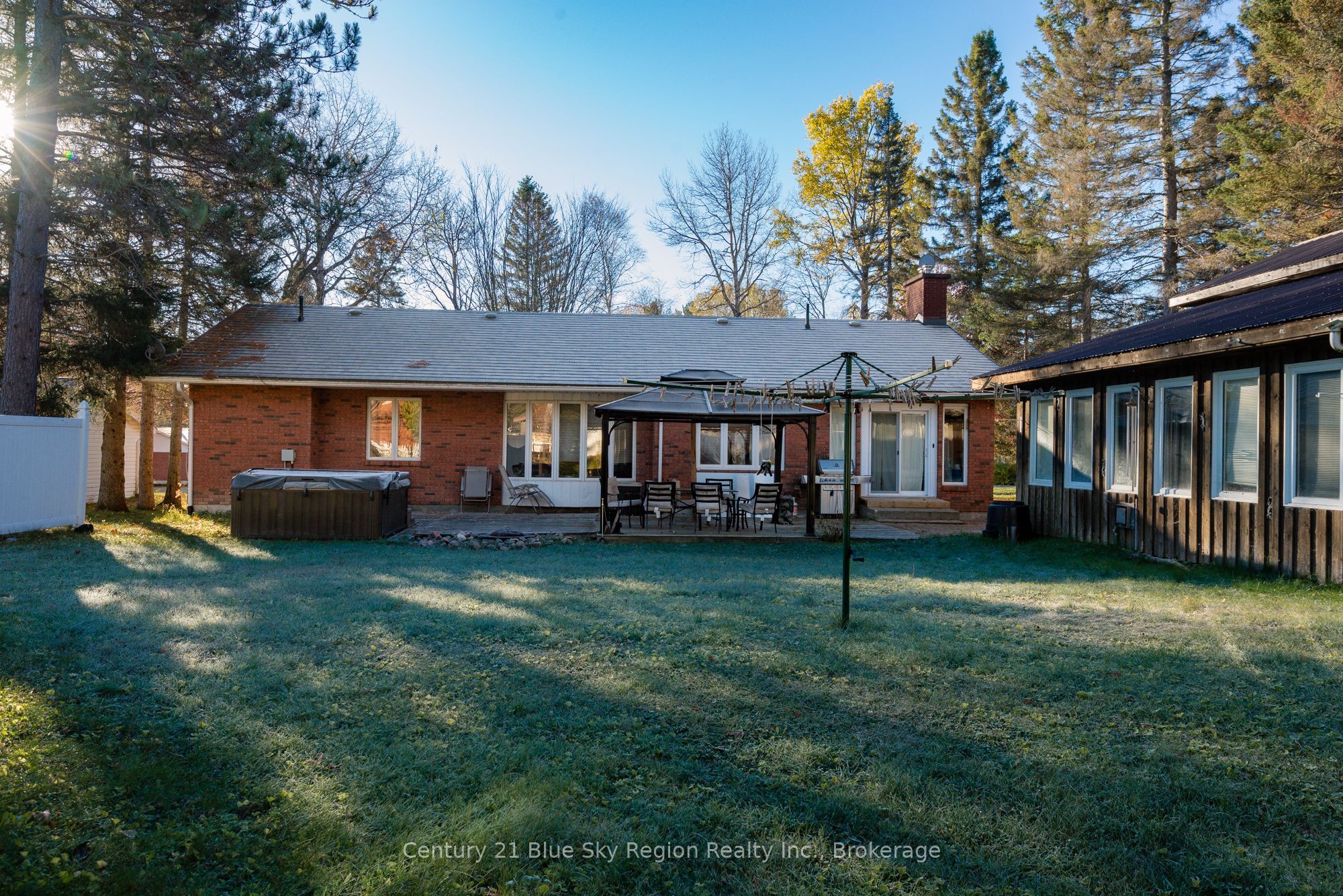 12 Robert Street, Sundridge, ON P0A 1Z0 photo 5