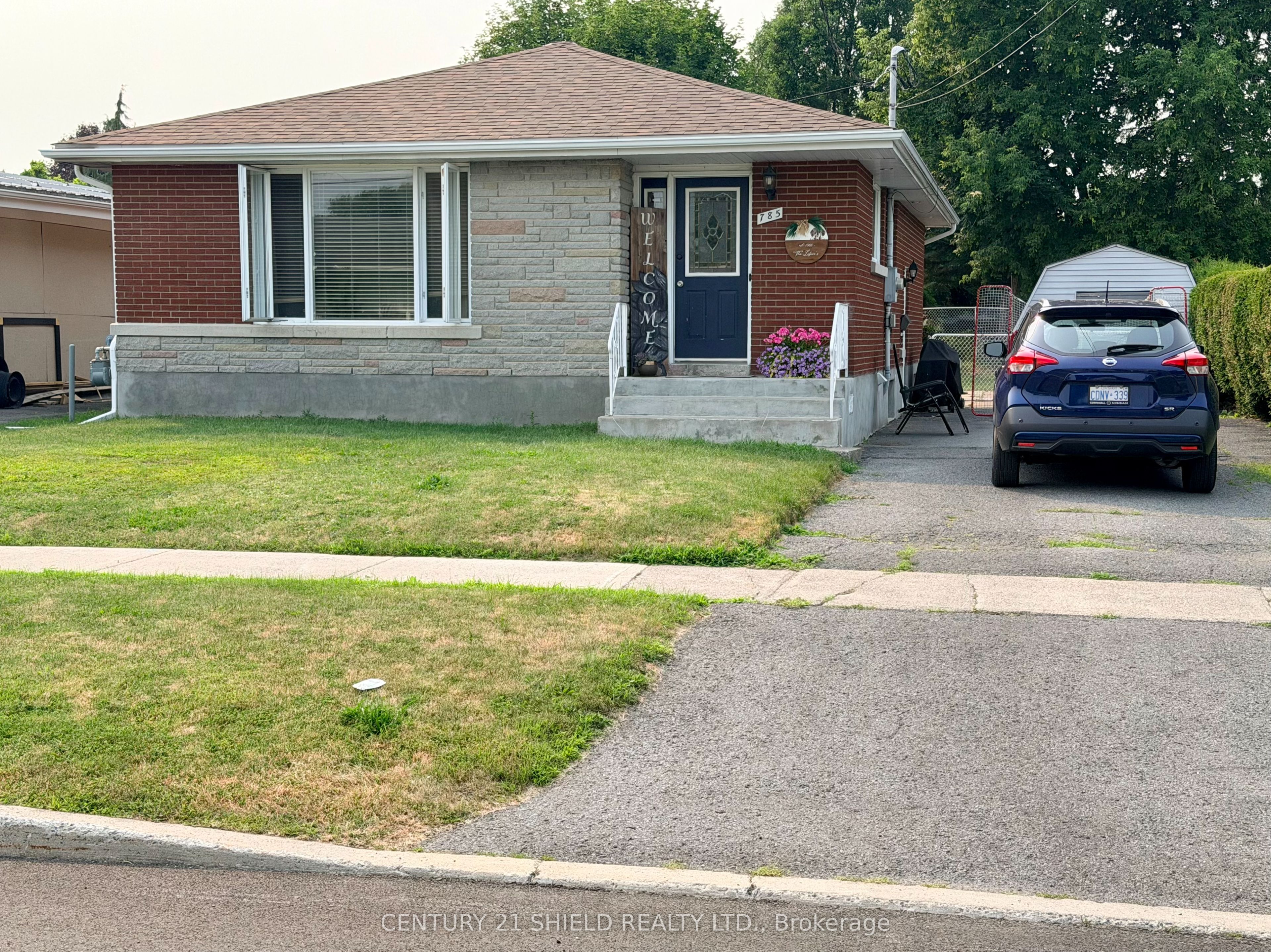785 Sandfield Crescent, Cornwall, ON K6H 5C4