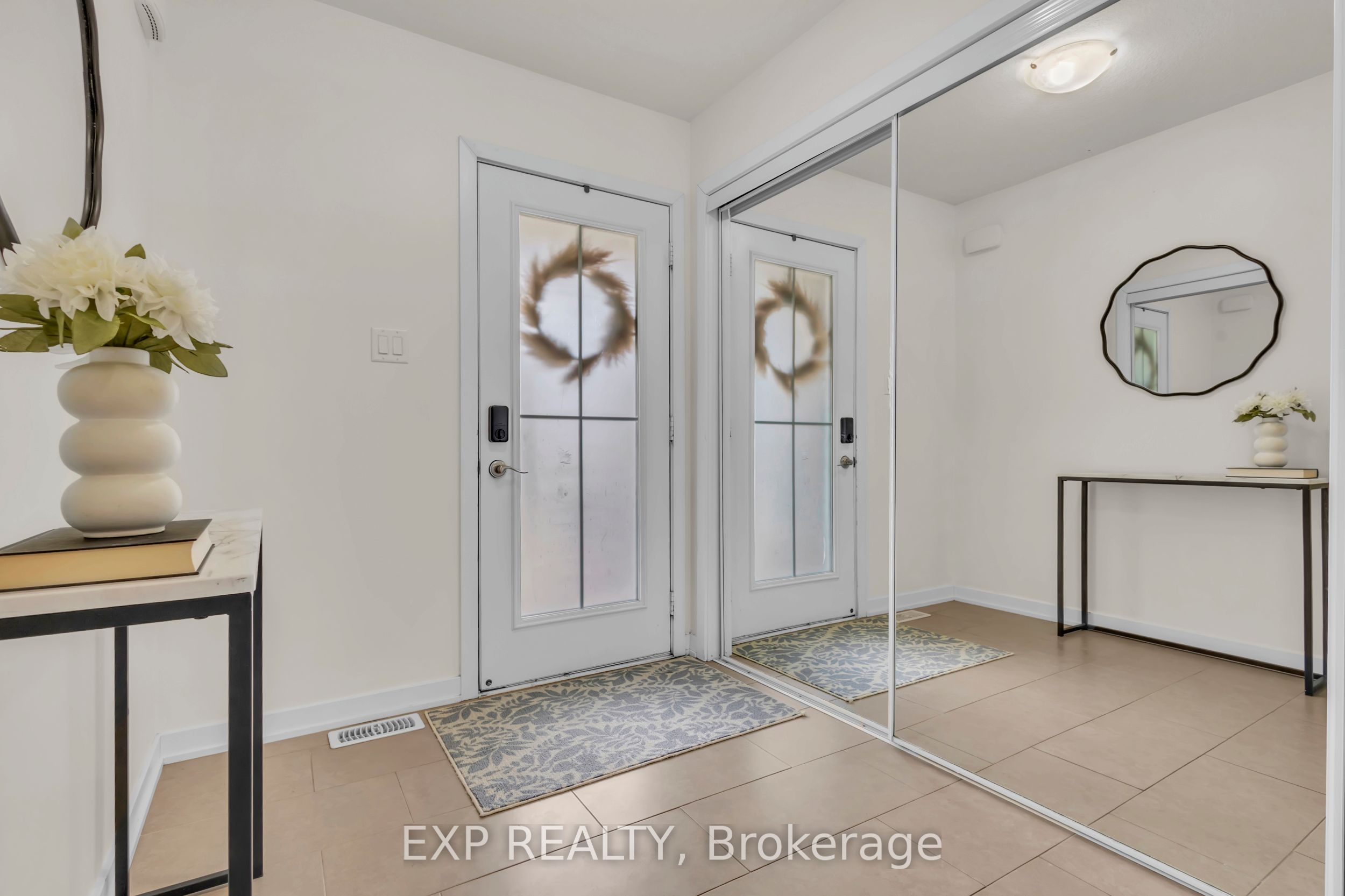 6 Sherway Street, Hamilton, ON L8J 0J4 photo 5