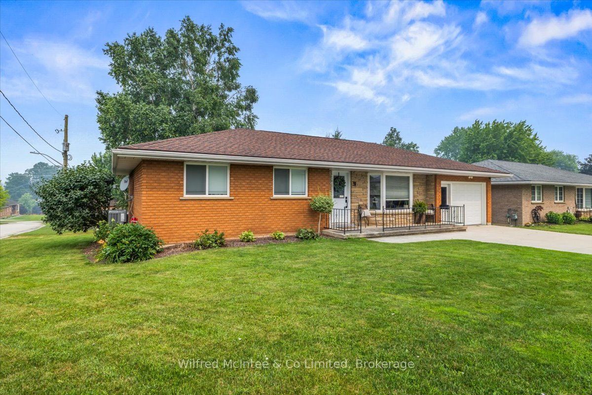 9 Dietz Street, South Bruce, ON N0G 2J0 photo 2
