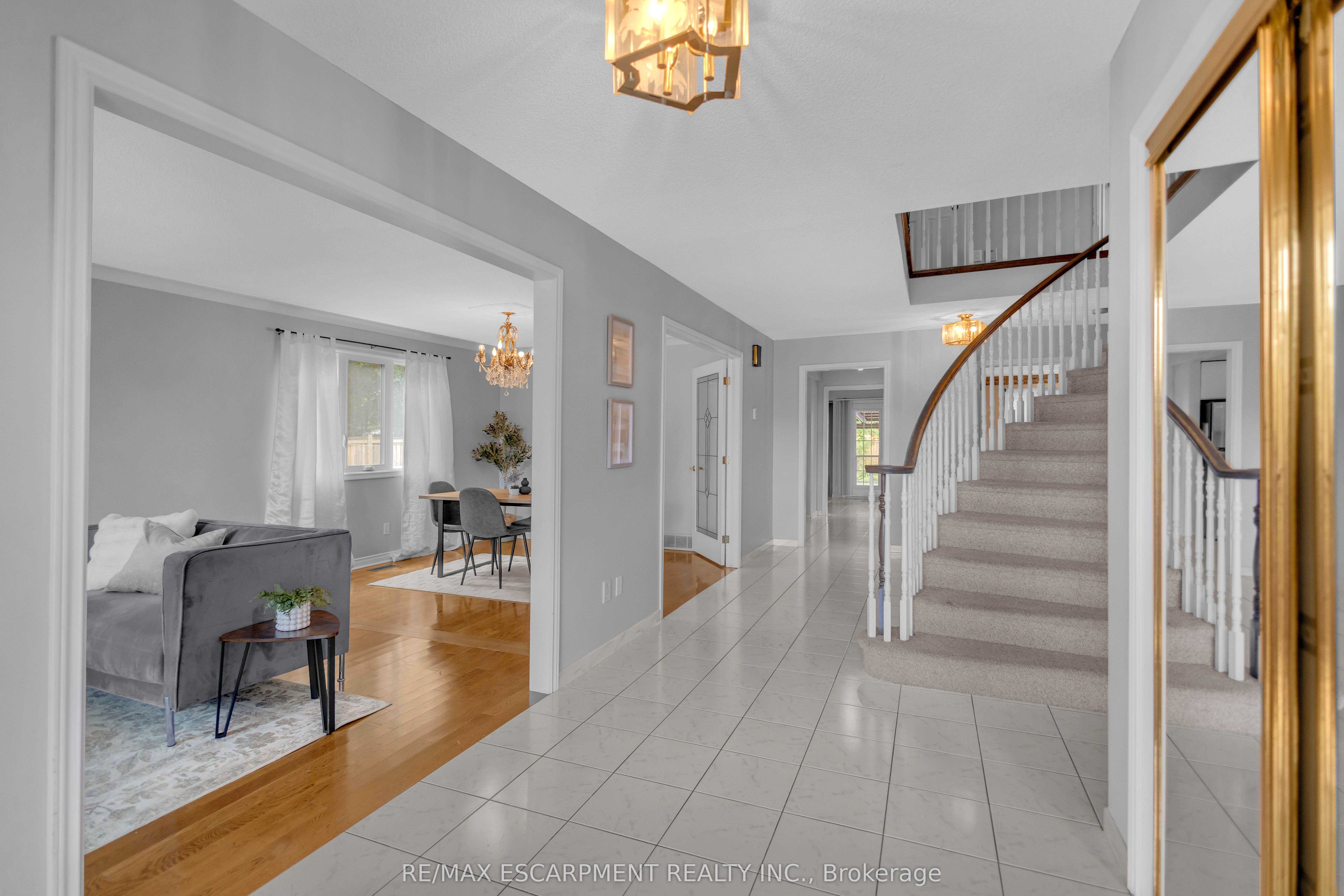 489 Acadia Drive, Hamilton, ON L8W 3A3 photo 4