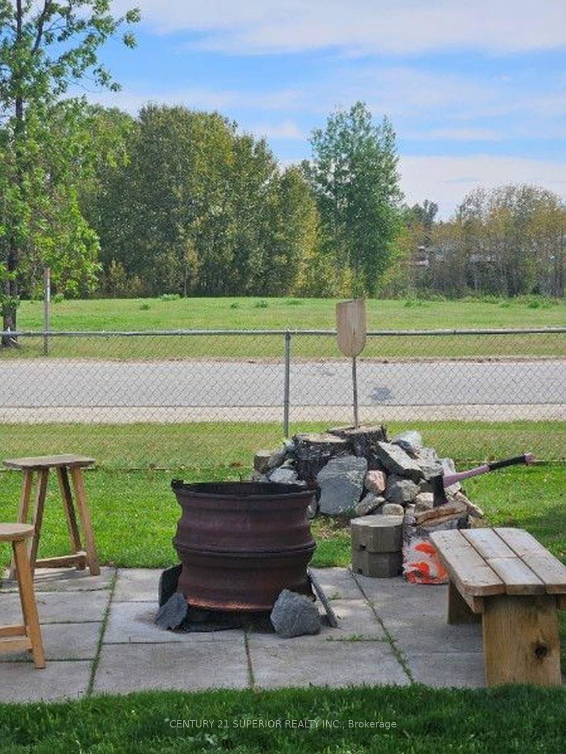 15 Heron Drive, Manitouwadge, ON P0T 2C0 photo 4