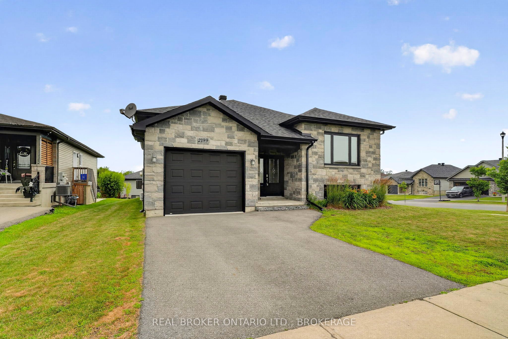 2199 Burke Avenue, Cornwall, ON K6H 0H5 photo 3