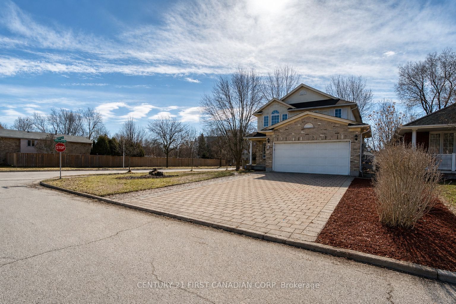 89 Mctaggart Court, London North, ON N5X 3L9 photo 2