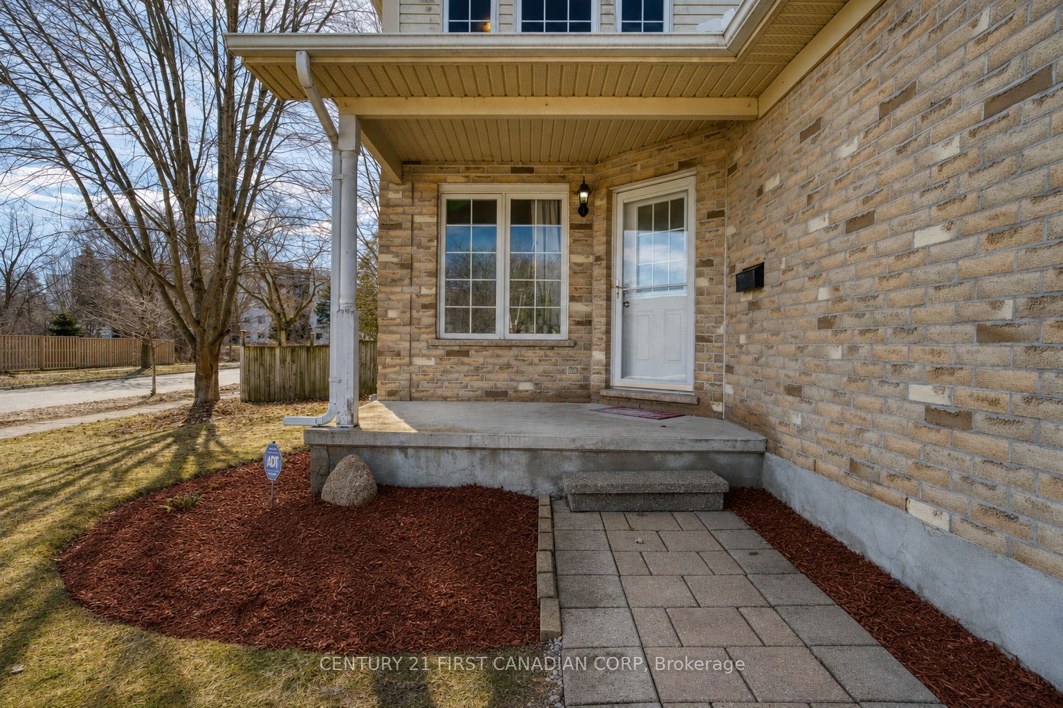 89 Mctaggart Court, London North, ON N5X 3L9 photo 3