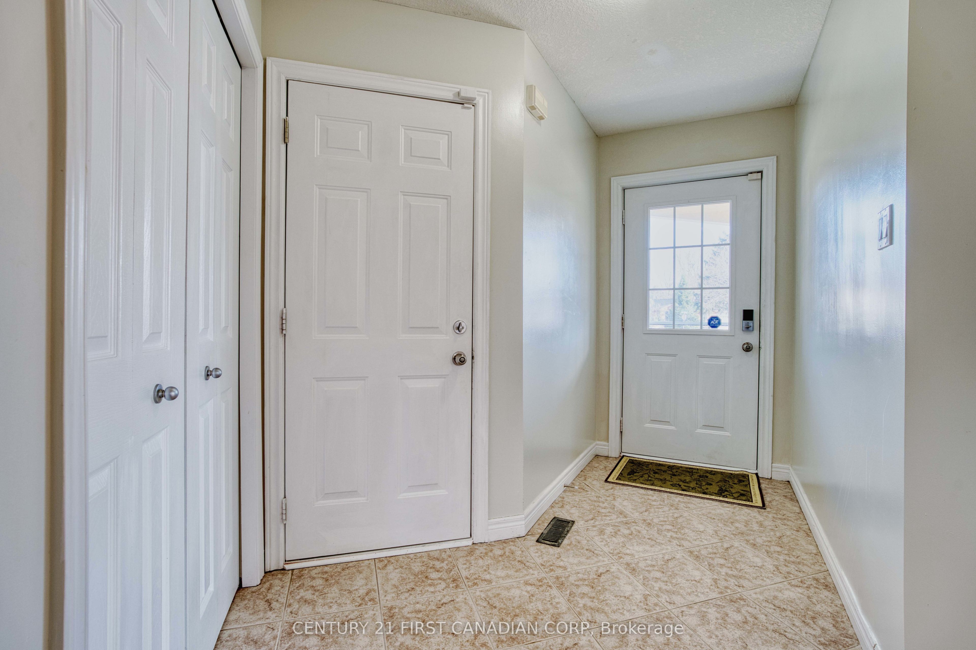 89 Mctaggart Court, London North, ON N5X 3L9 photo 4