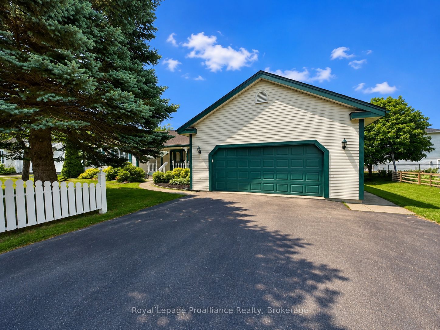 88 Westwind Crescent, Prince Edward County, ON K0K 3L0 photo 3