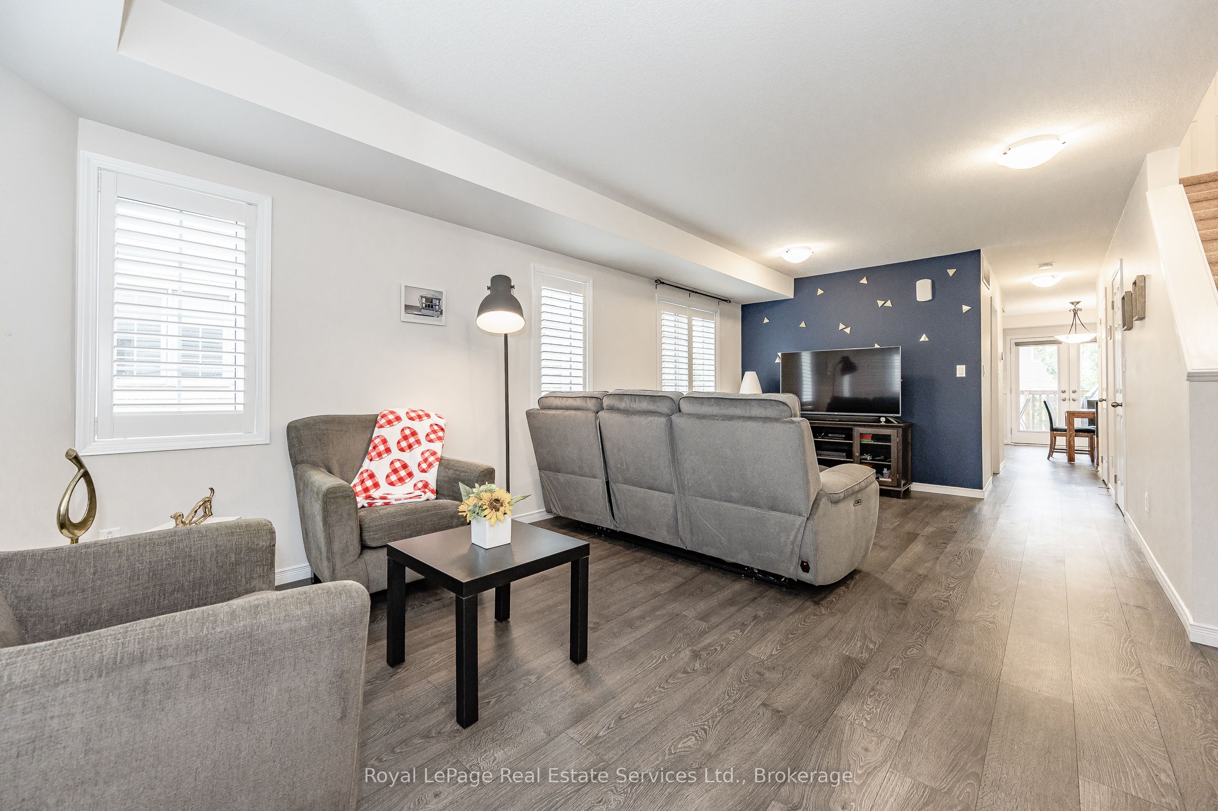 388 Old Huron Road 10B, Kitchener, ON N2R 0J5 photo 5