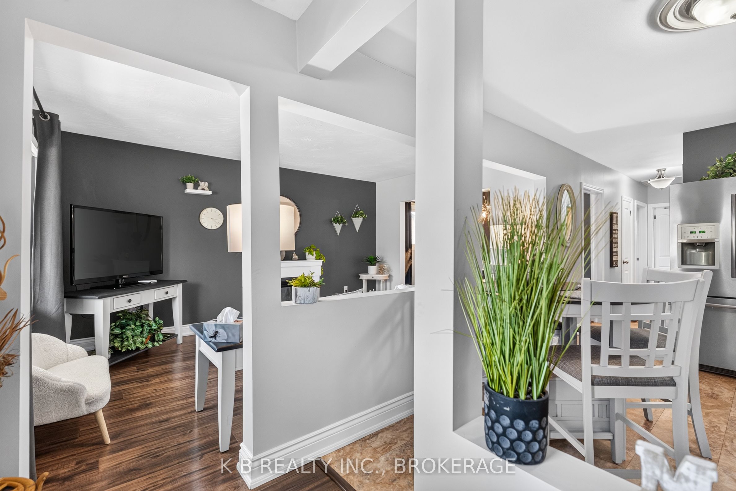 581 Division Street, Kingston, ON K7K 4B7 photo 4