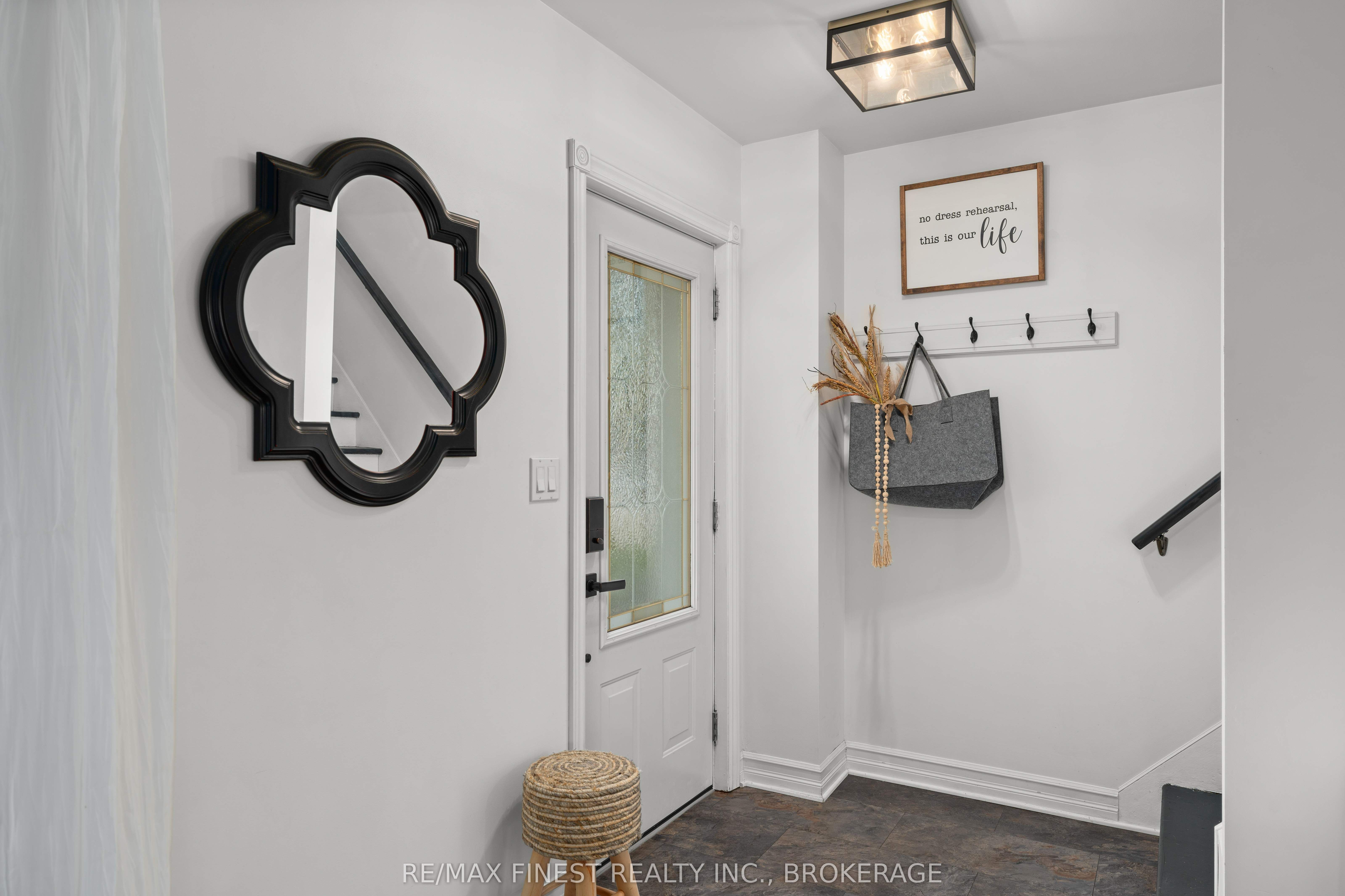34 Alfred Street, Greater Napanee, ON K7R 3J1 photo 5