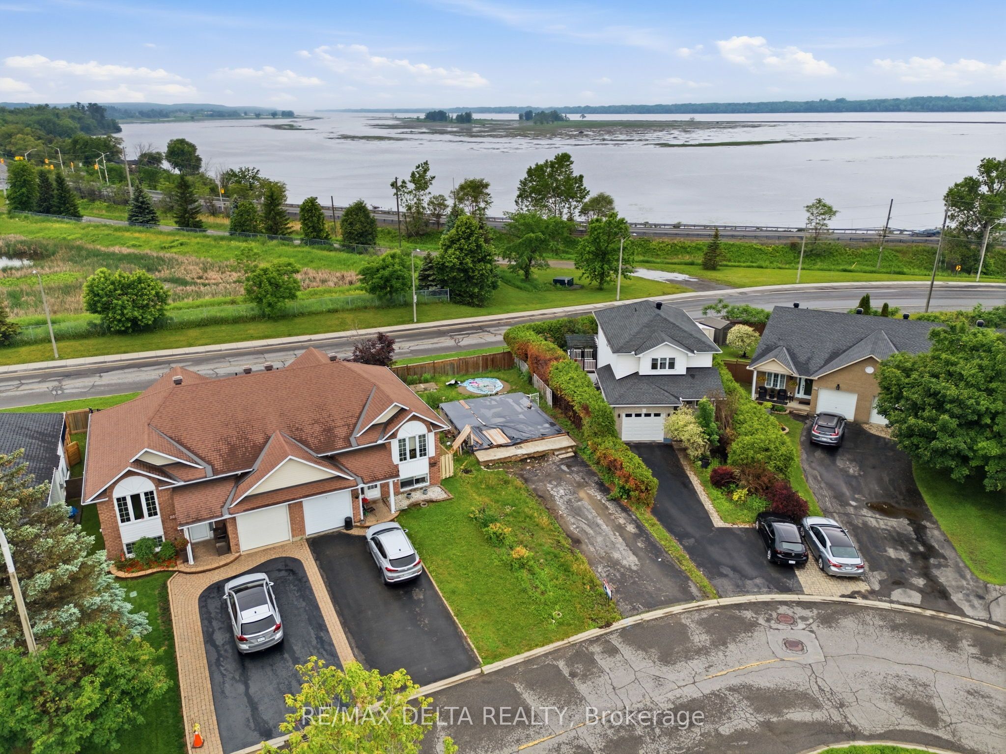 2165 Cecile Crescent, Clarence-Rockland, ON K4K 1S4 photo 5