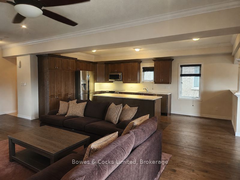 716 Sawmill Road, Peterborough, ON K9L 0G3 photo 2