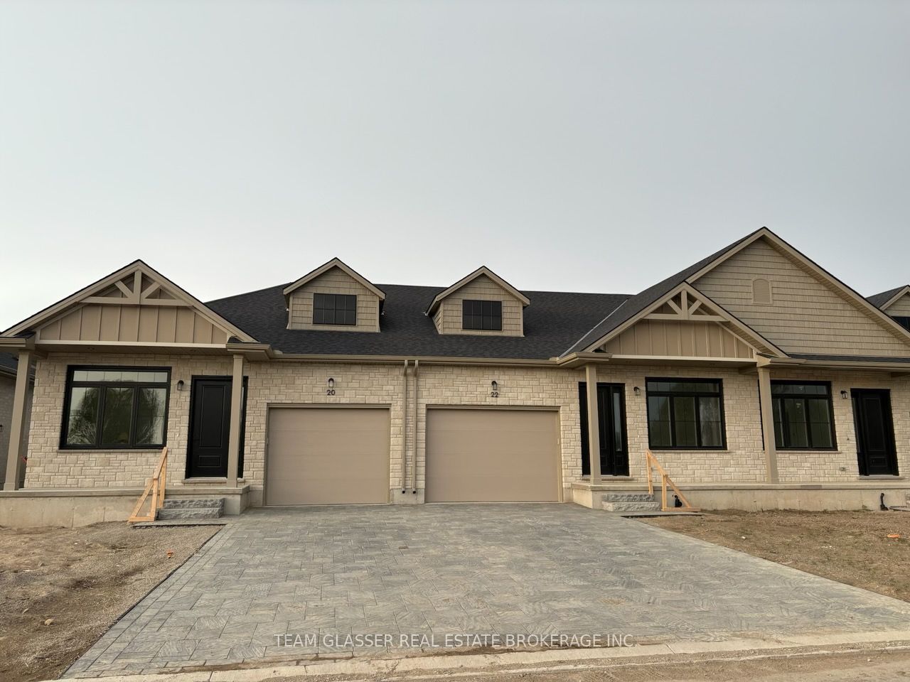 24 Dearing Drive, South Huron, ON N0M 1T0 photo 3