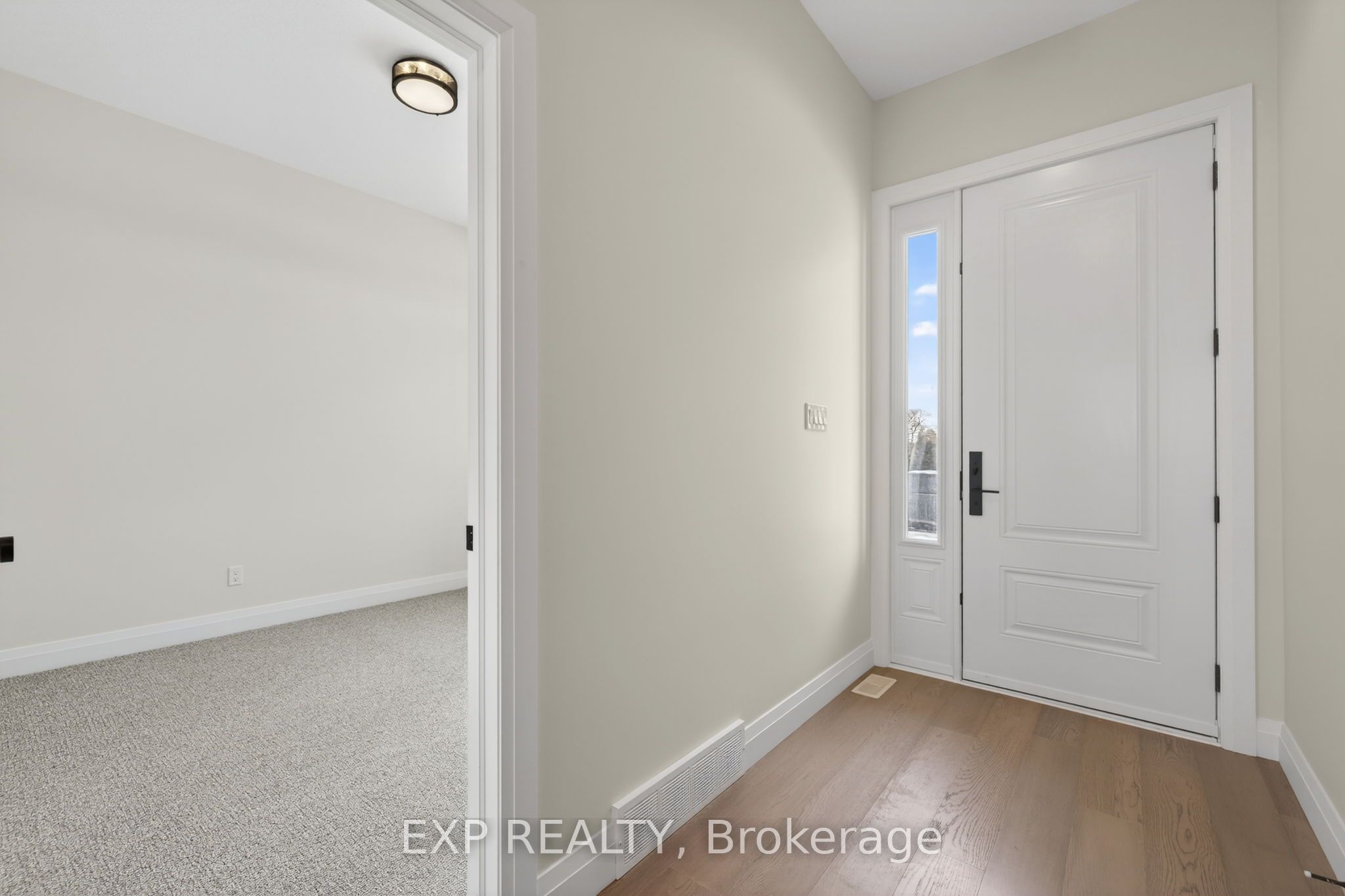 24 Dearing Drive, South Huron, ON N0M 1T0 photo 5