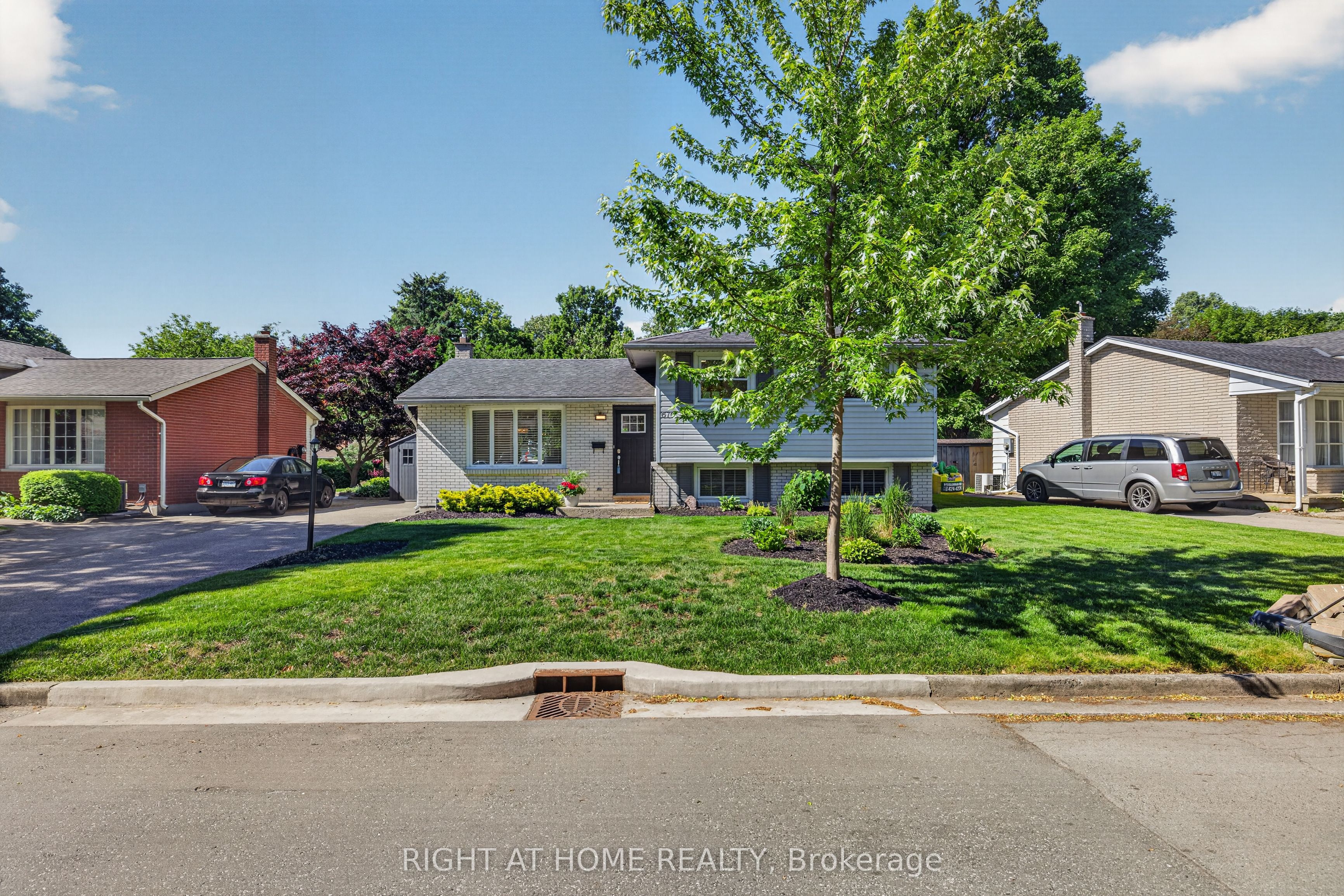 670 Glengyle Crescent, London North, ON N5X 1X7 photo 2