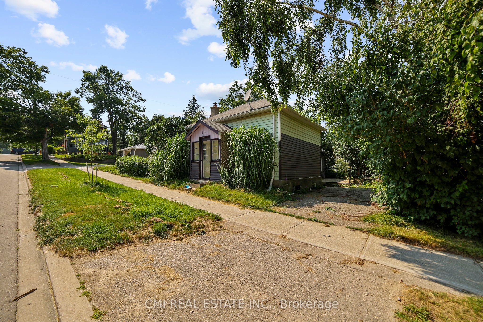 120 Second Avenue E, Shelburne, ON L0N 1S1