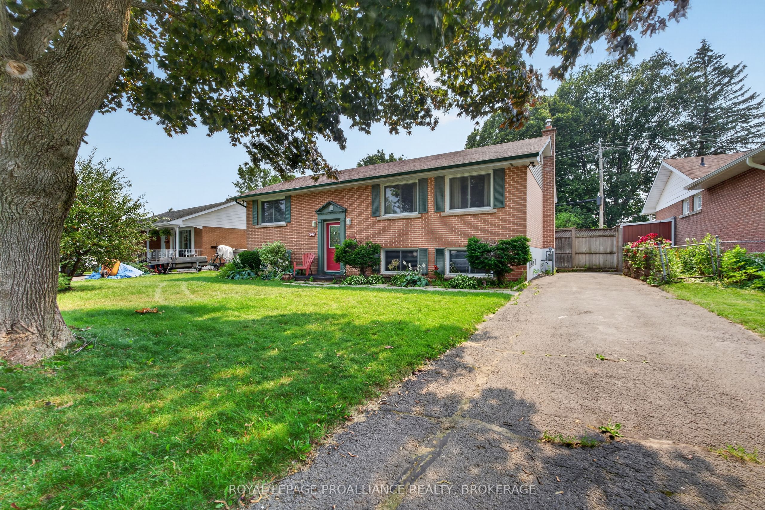 247 Chelsea Road, Kingston, ON K7M 3Z3 photo 3