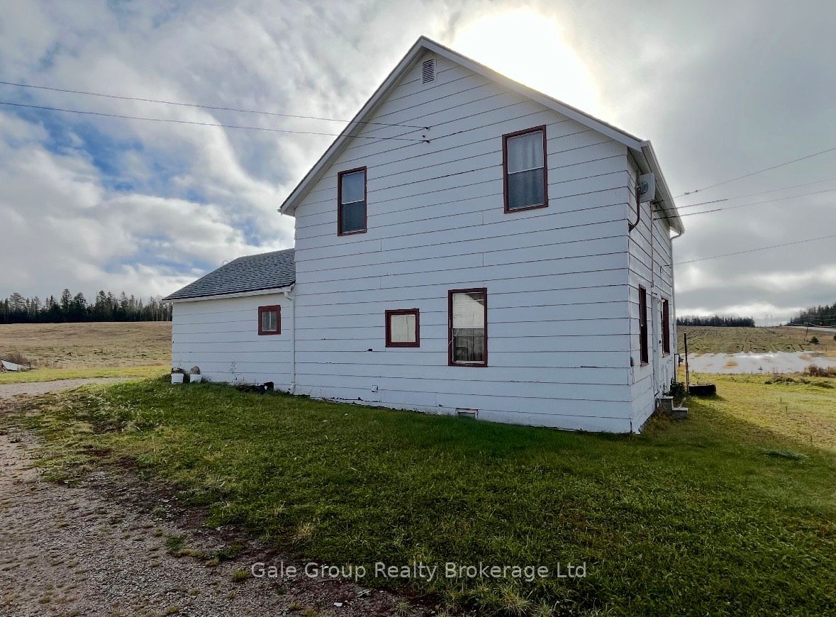 2541 Highway 105 Highway, Kenora, ON P0V 2L0 photo 4
