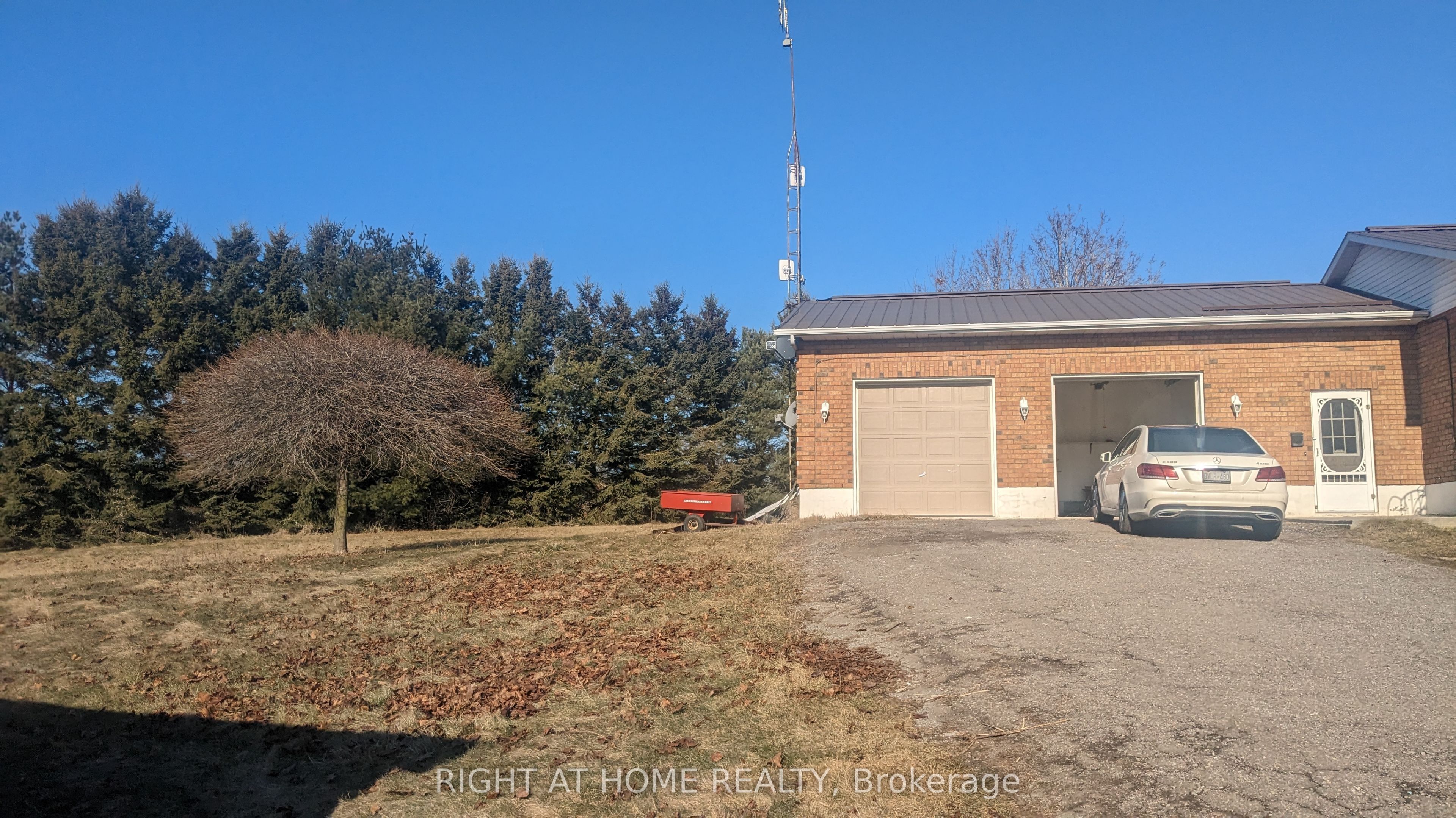 1258 Stacey Road, Port Hope, ON L1A 3V7 photo 2