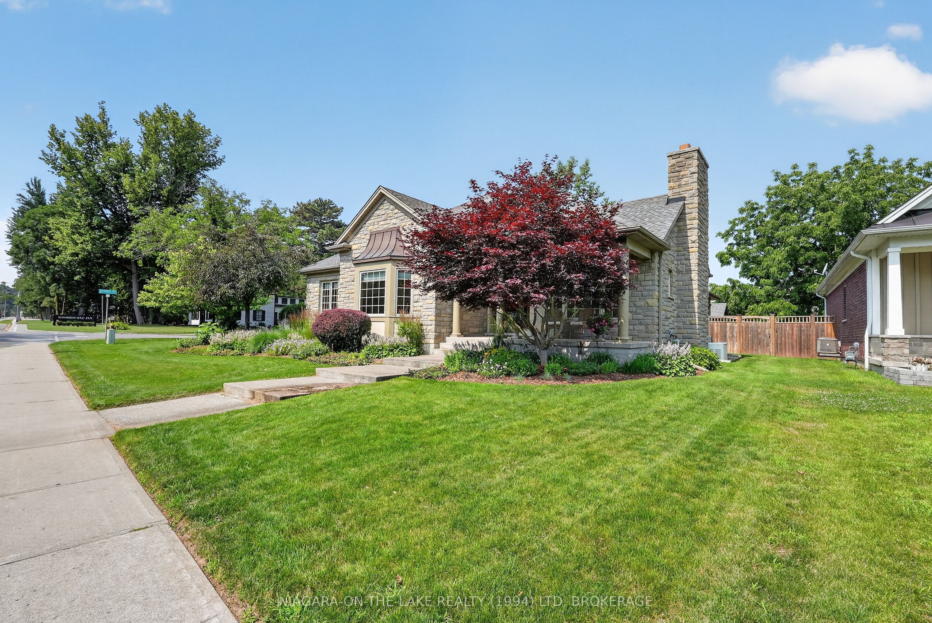 222 Four Mile Creek Road W, Niagara-on-the-Lake, ON L0S 1P0 photo 2
