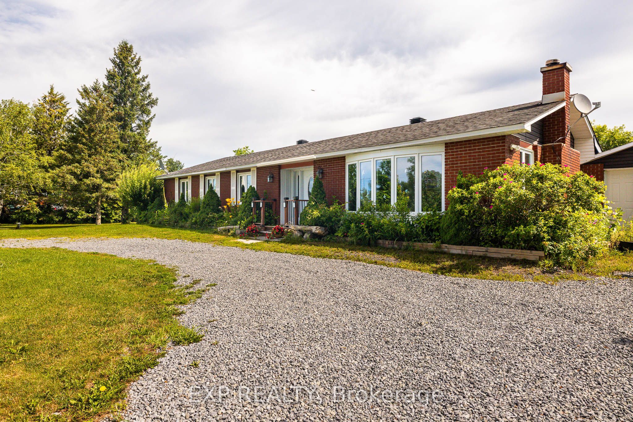 7389 Boundary Road, Russell, ON K4R 0G9 photo 3