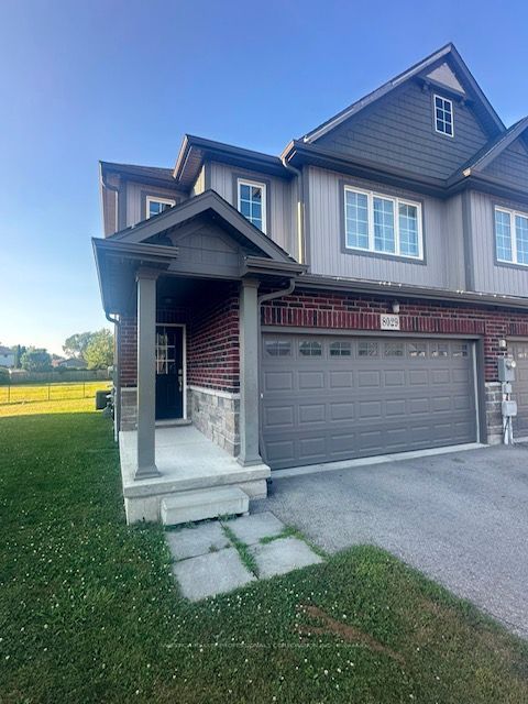 8029 COLE Court, Niagara Falls, ON L2G 0H8 photo 2