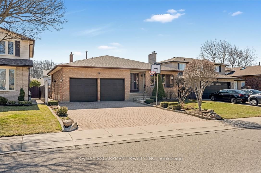 36 Skylark Drive, Hamilton, ON L9A 4Y2 photo 2
